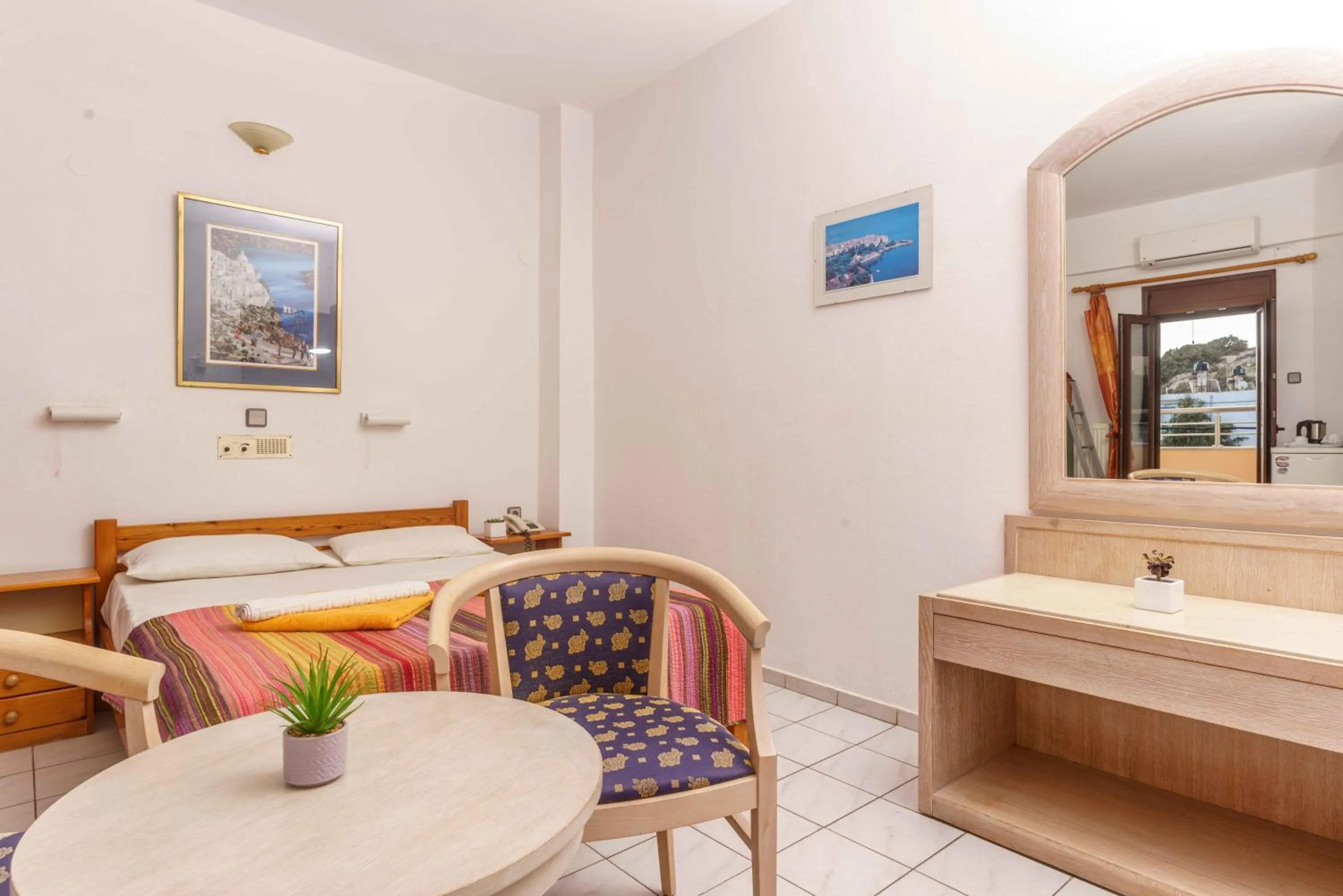 Seating area in Alexander Beach Hotel