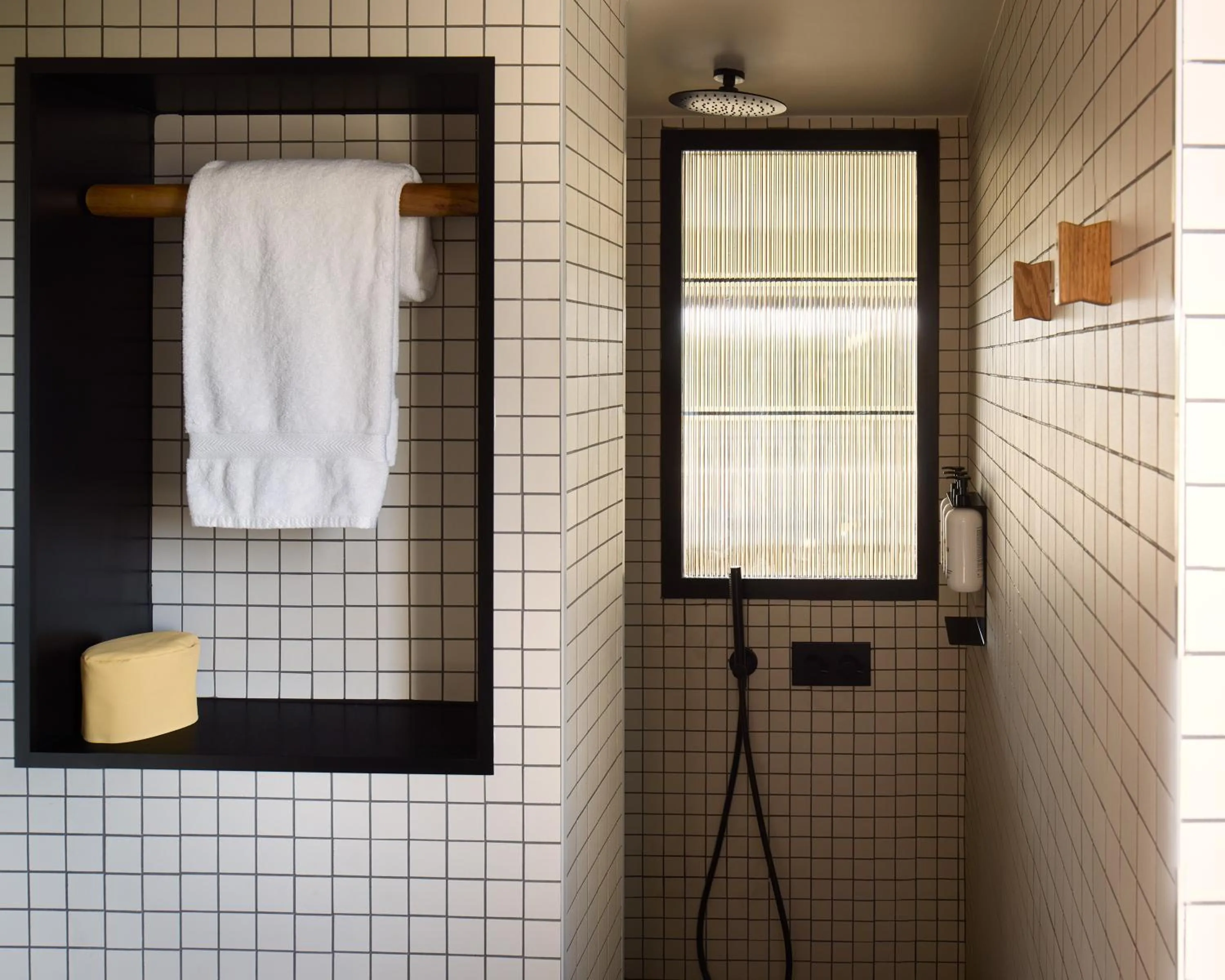 Shower in Ace Hotel & Swim Club Athens