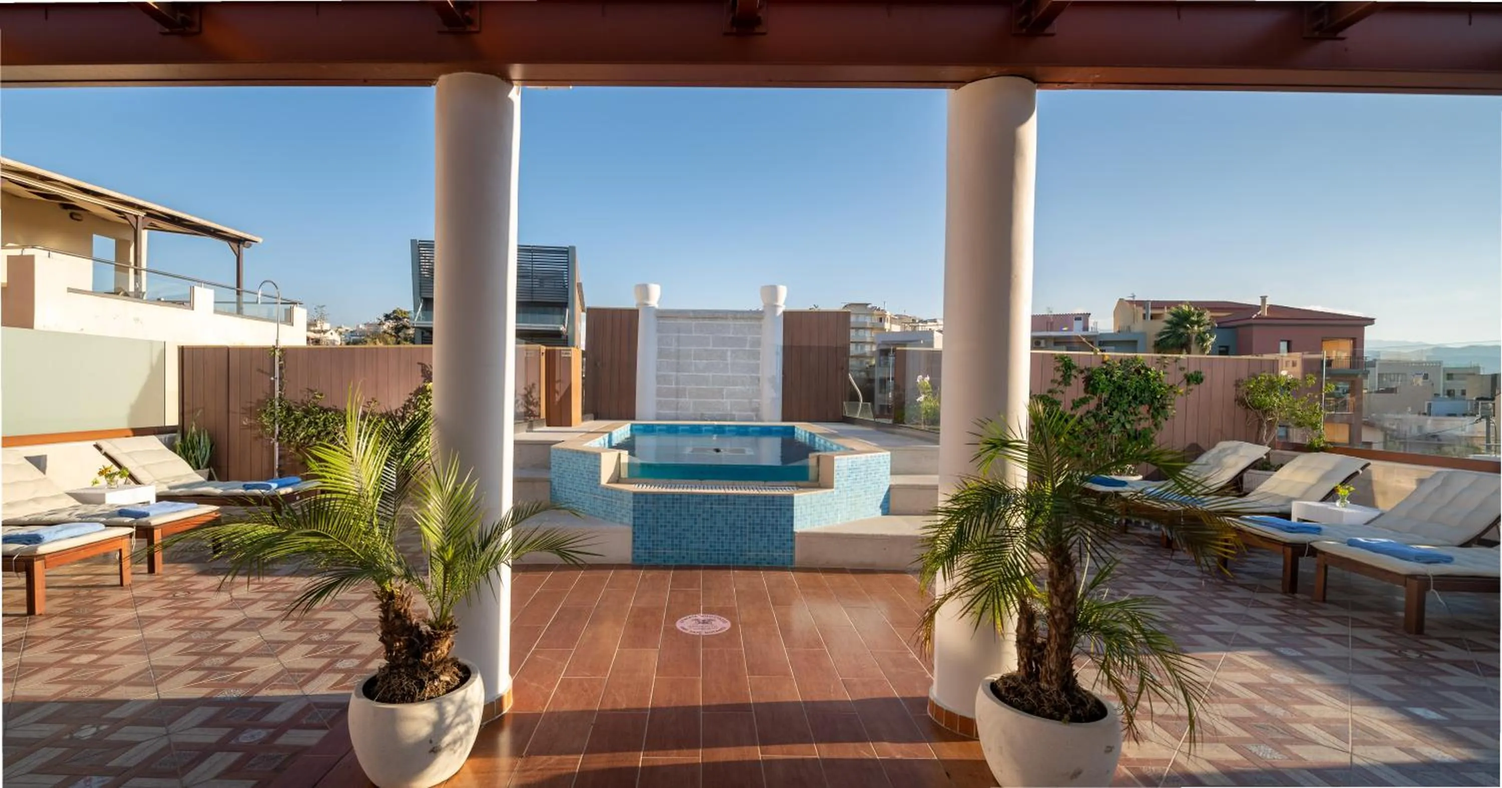 Pool view in Halepa Hotel
