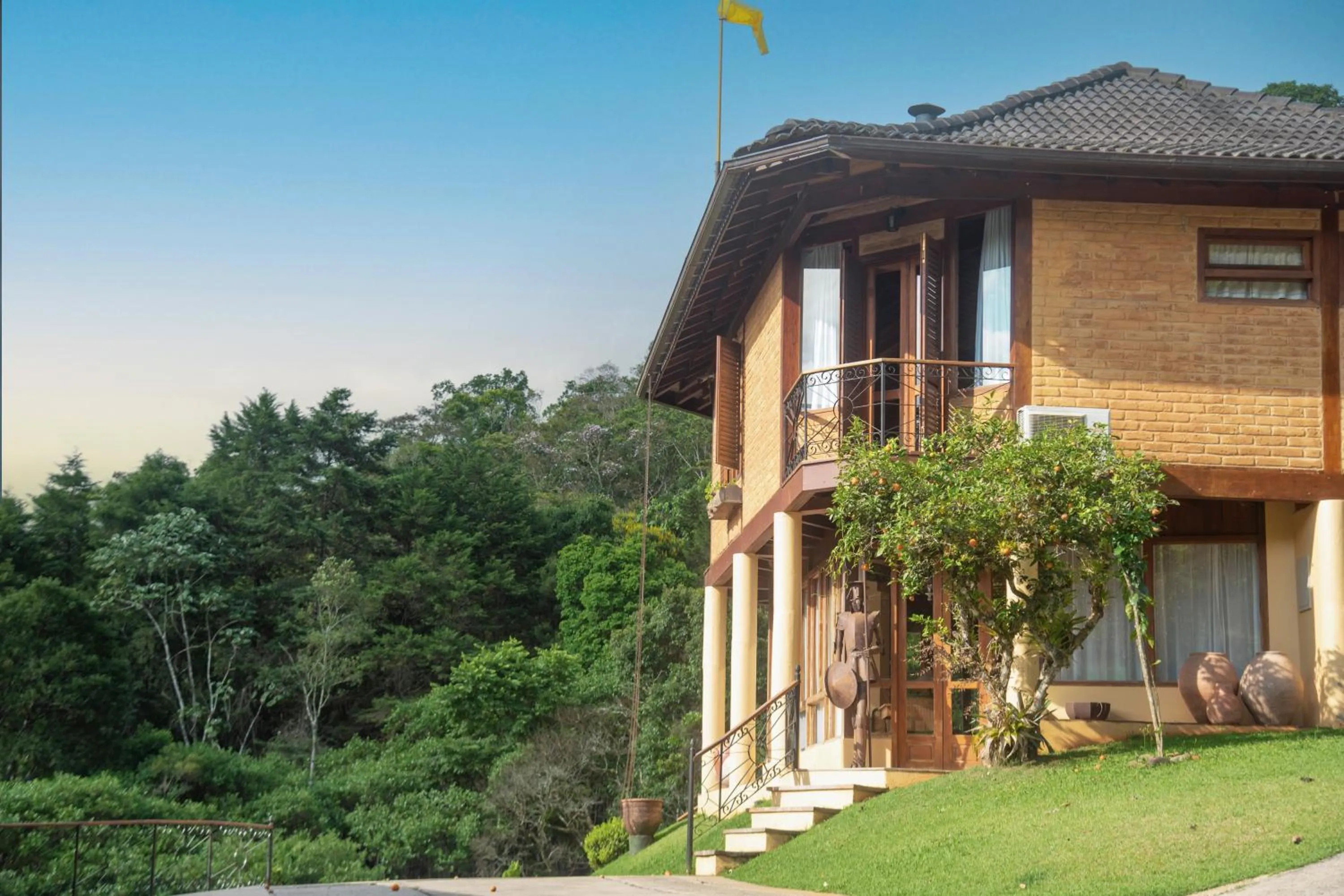 Garden view in Pousada Terra Crua
