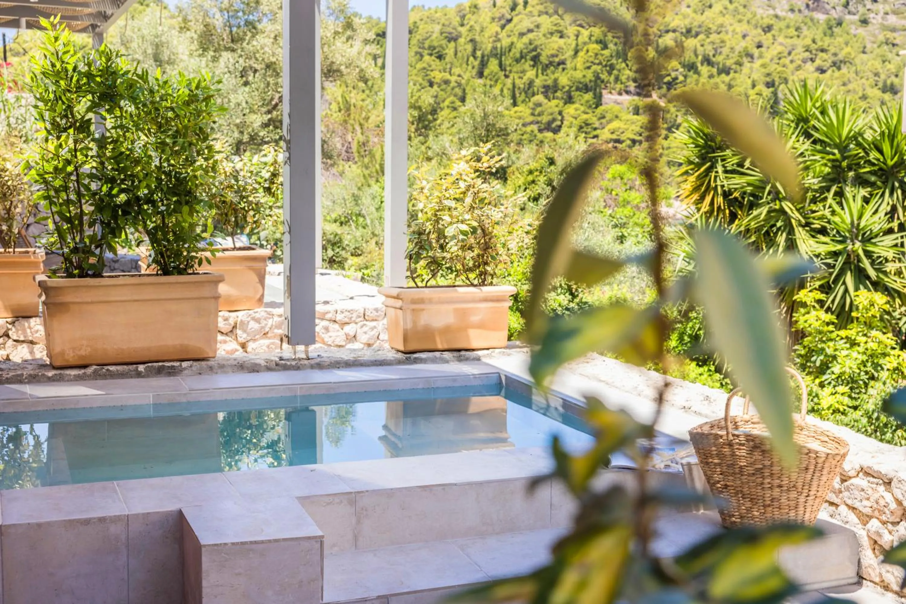 Swimming pool in Chromata Assos Villas Kefalonia