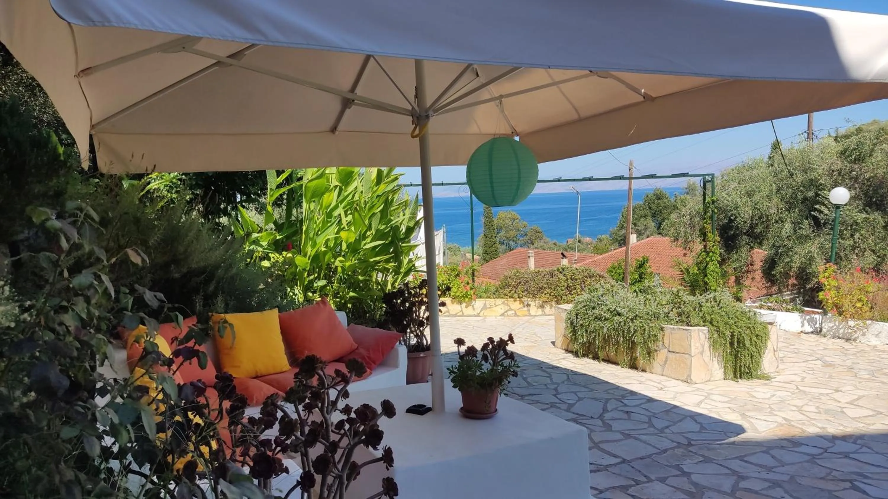 Patio in Hotel Helios Splendid