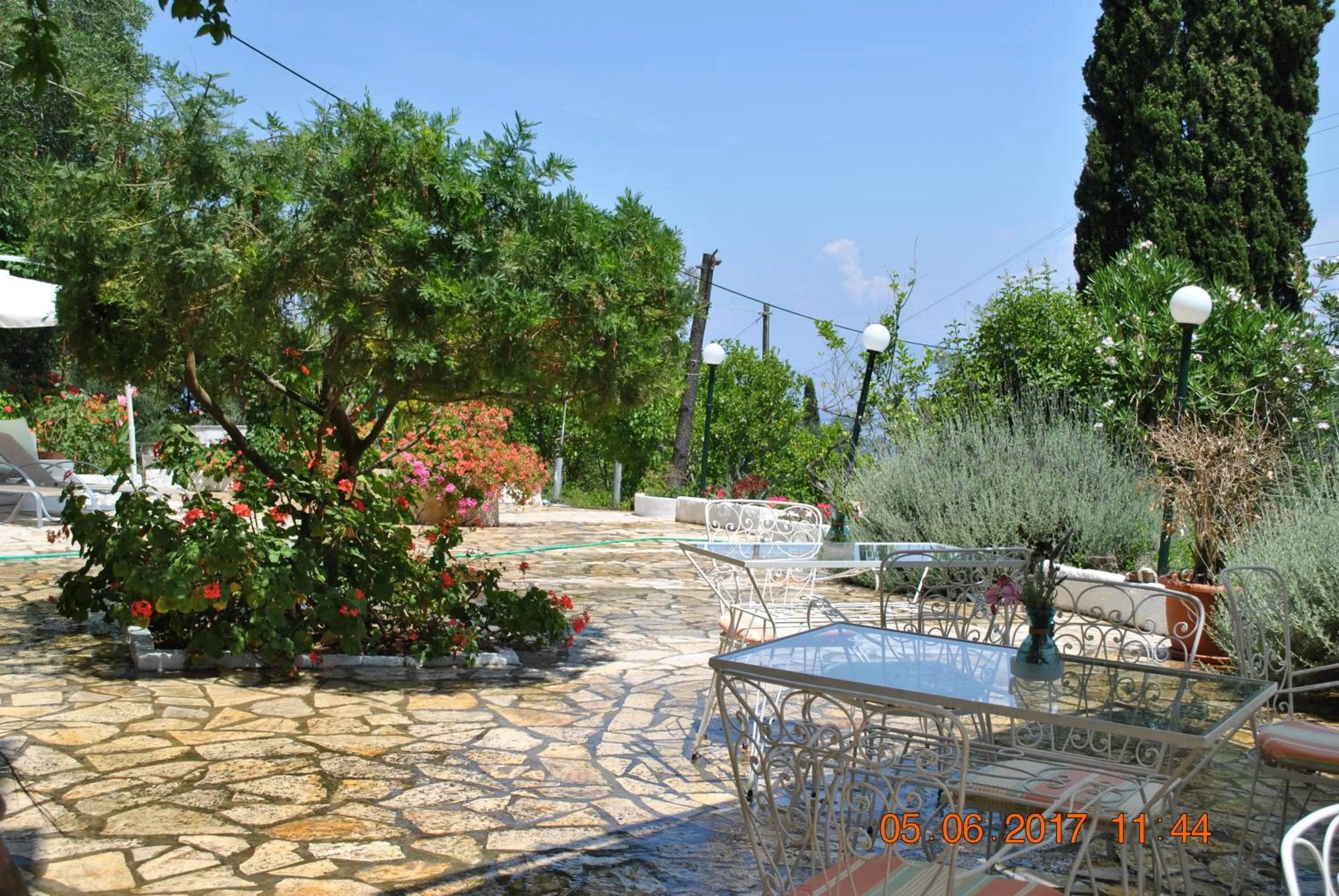 Seating area in Hotel Helios Splendid