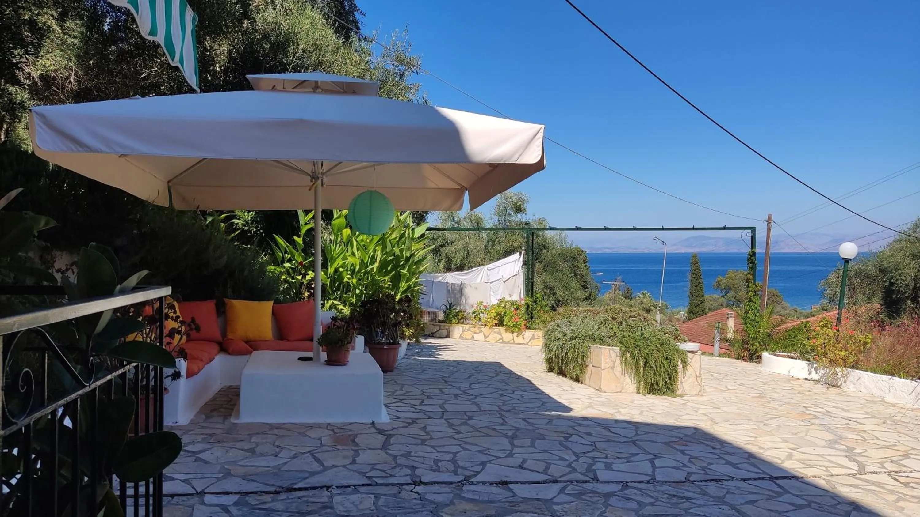 Patio in Hotel Helios Splendid