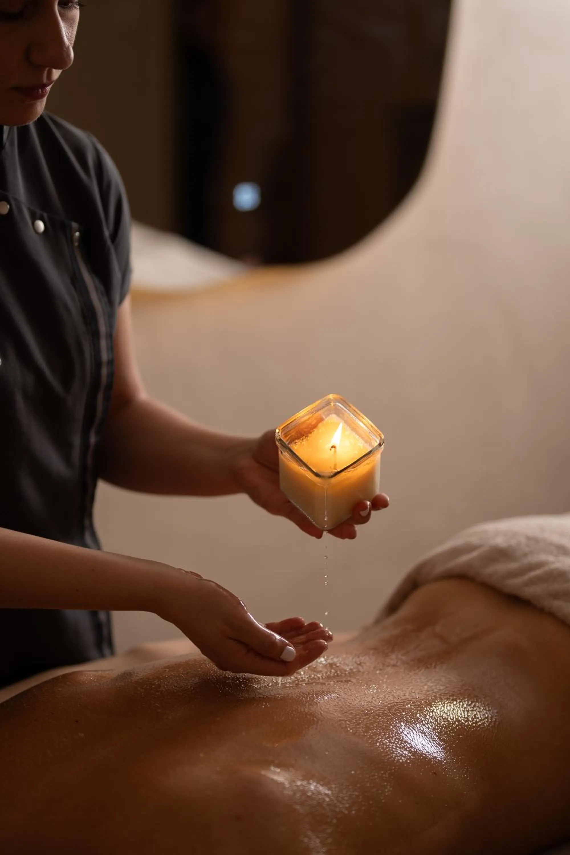 Massage in Aressana Spa Hotel & Suites - Small Luxury Hotels of the World