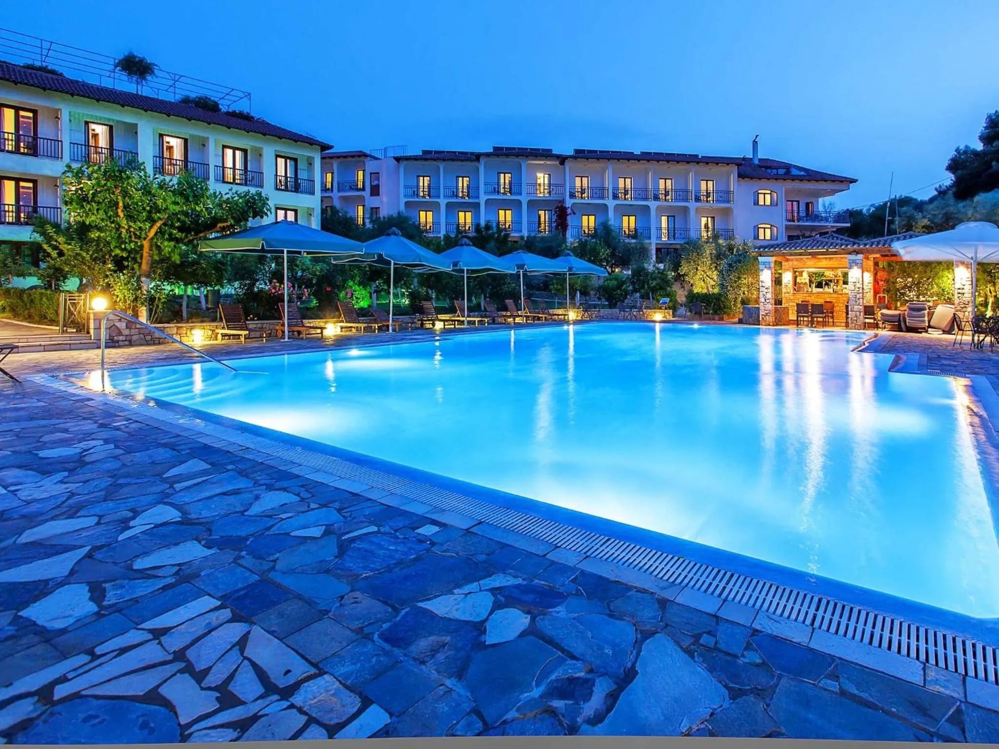 Facade/entrance in Hotel Europa Olympia