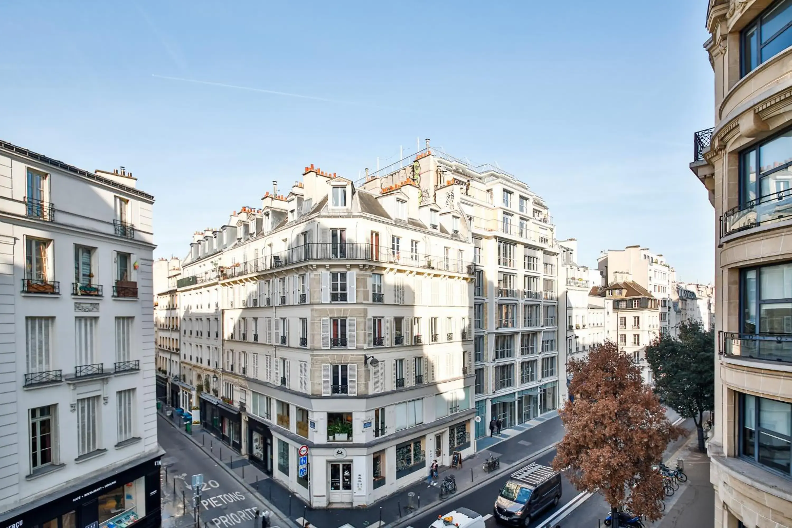 WS Hôtel de Ville - Beaubourg WS Hôtel de Ville - Beaubourg