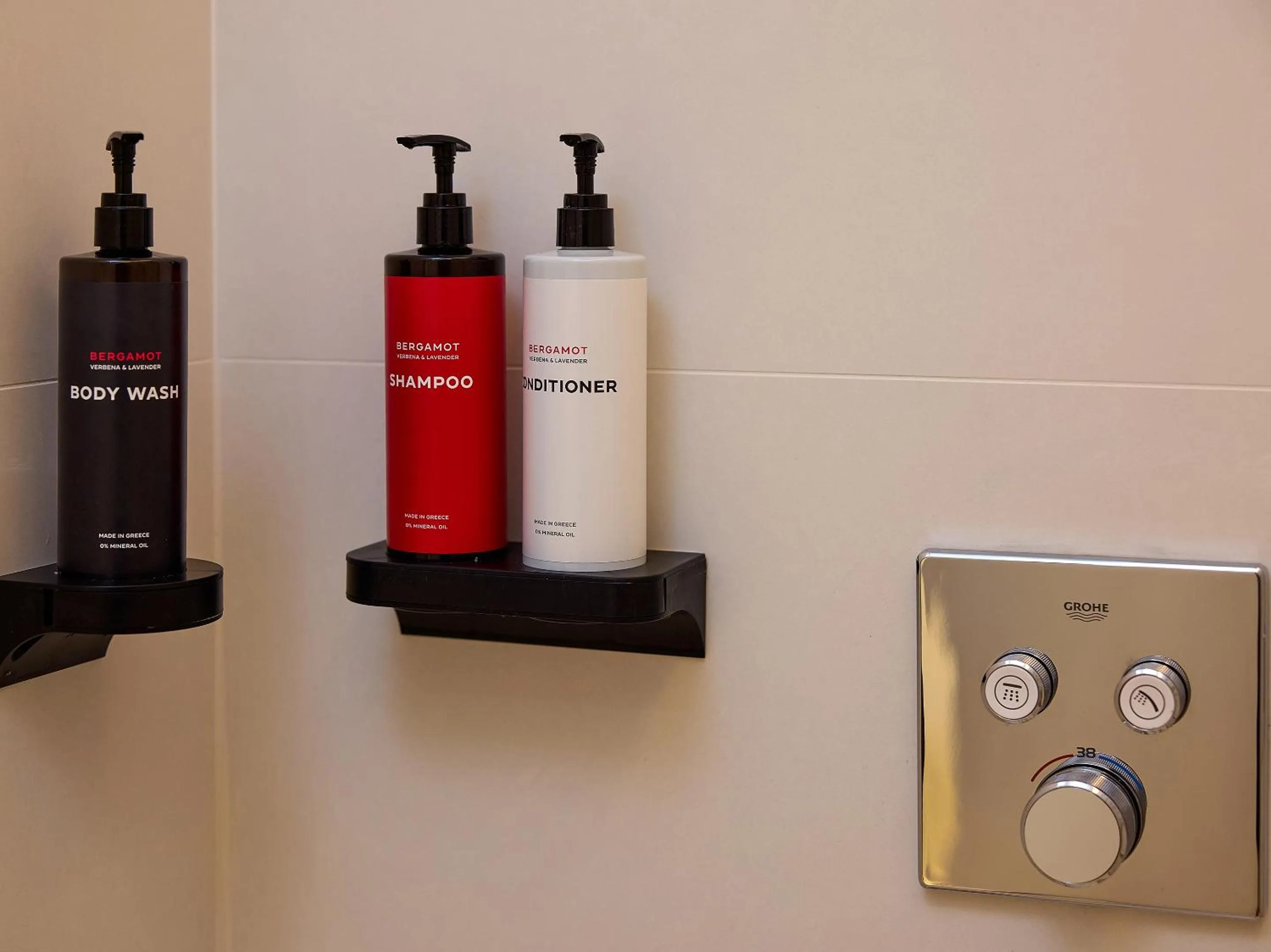 Bathroom in The Roc Club, A Grecotel Hotel to Live