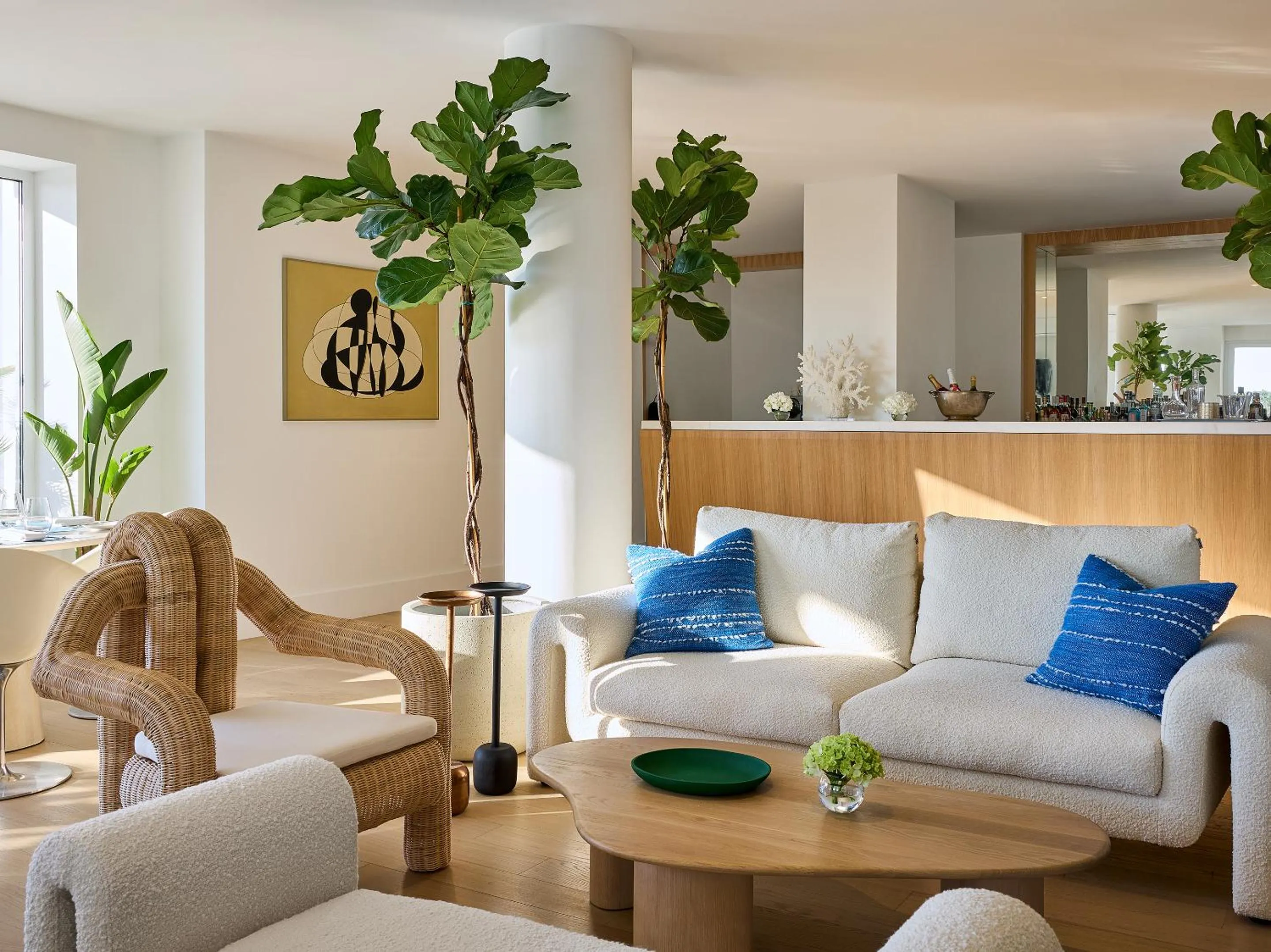 Living room in The Roc Club, A Grecotel Hotel to Live