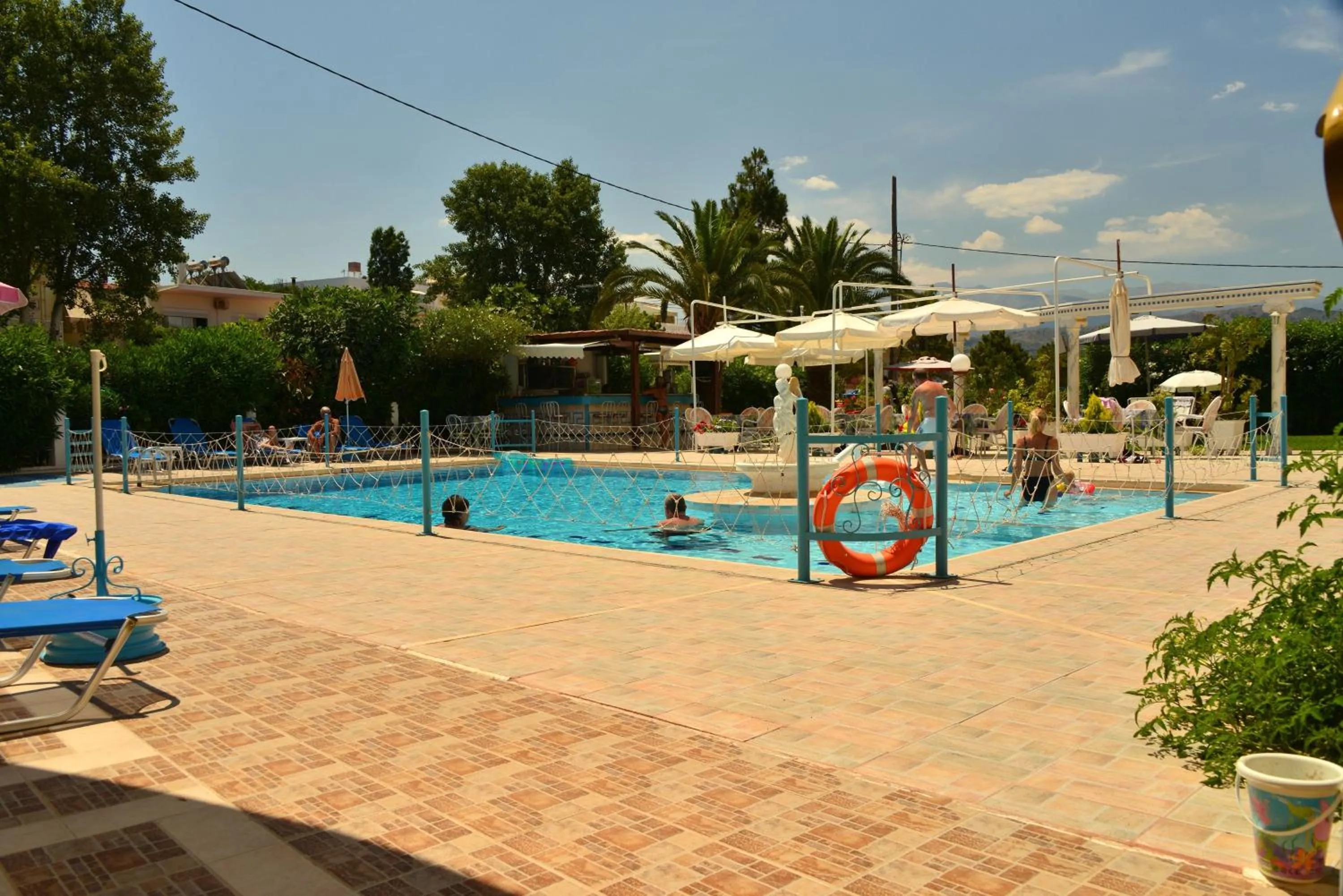 Swimming pool in Sun City