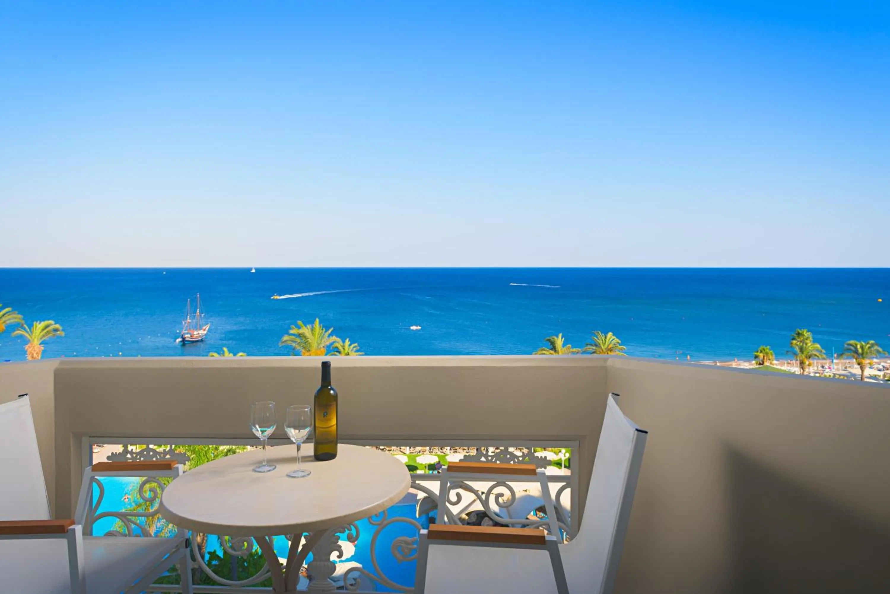 Summer in Rodos Palladium Leisure & Wellness