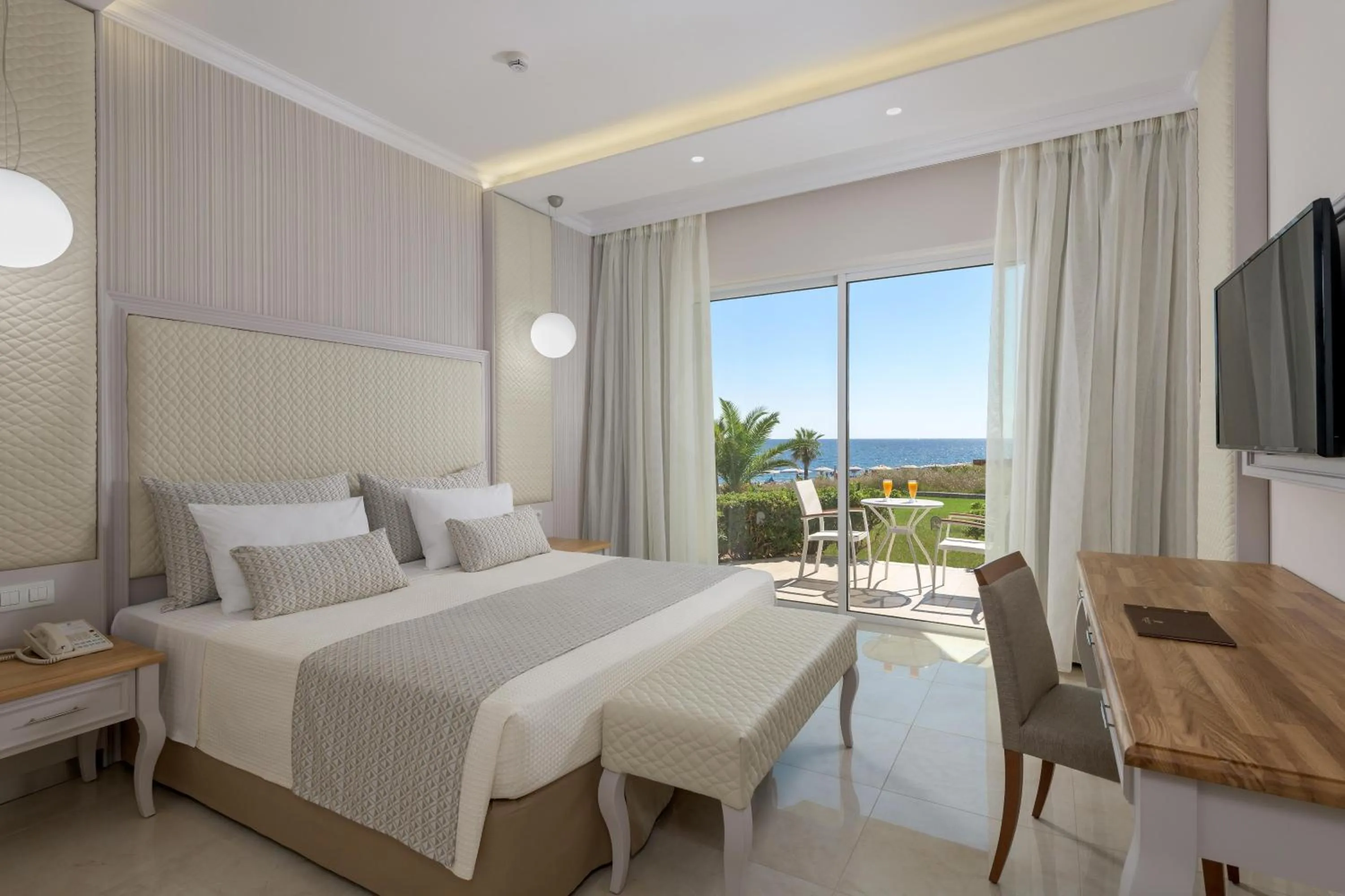 Photo of the whole room, Bed in Rodos Palladium Leisure & Wellness