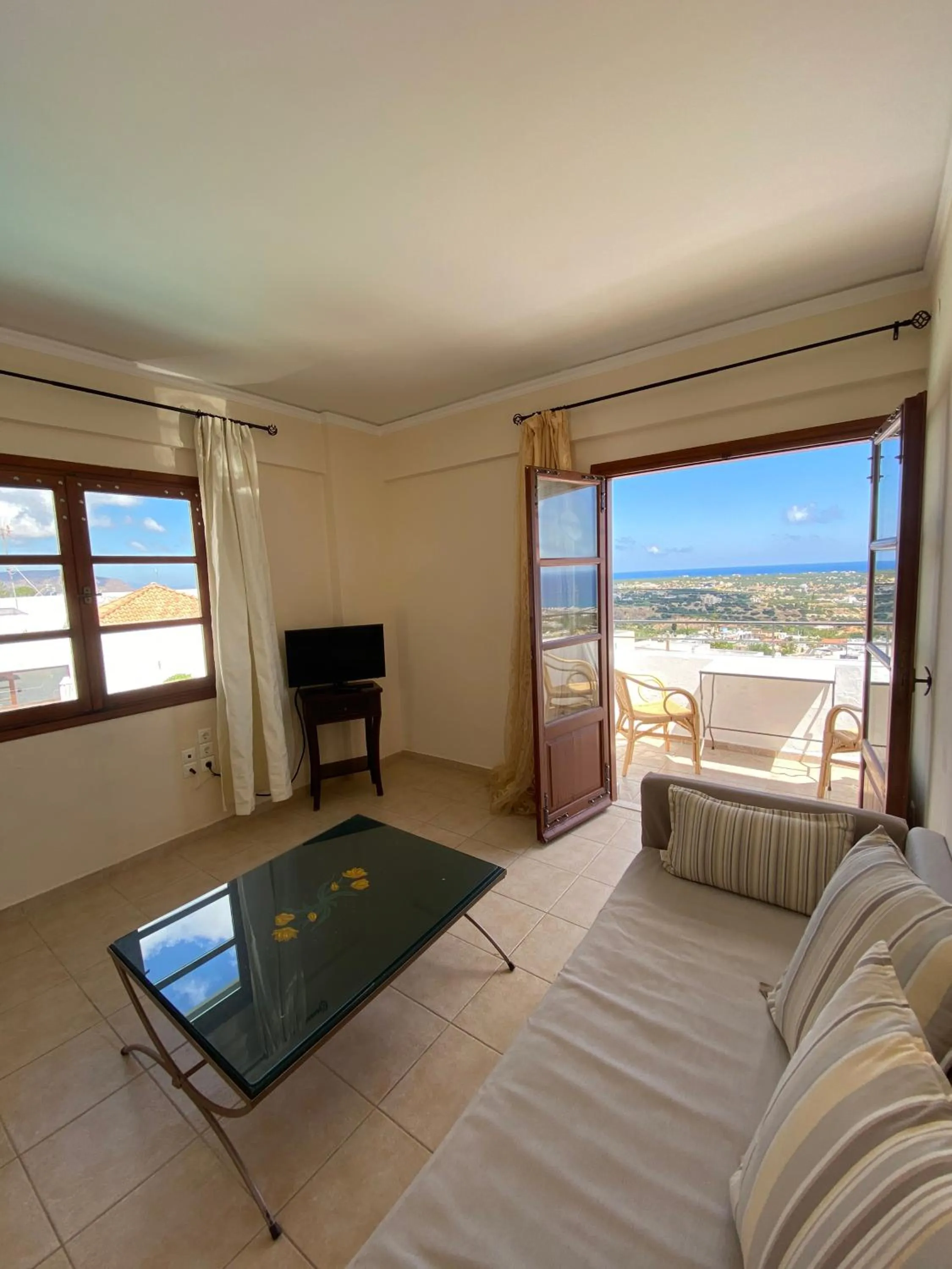 Living room in Amazones Village Suites