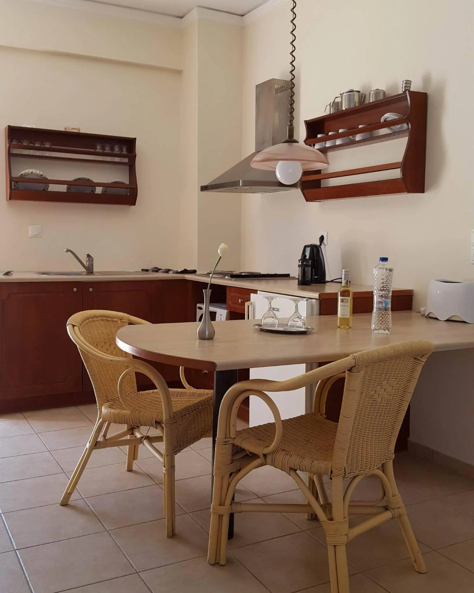 TV and multimedia in Amazones Village Suites