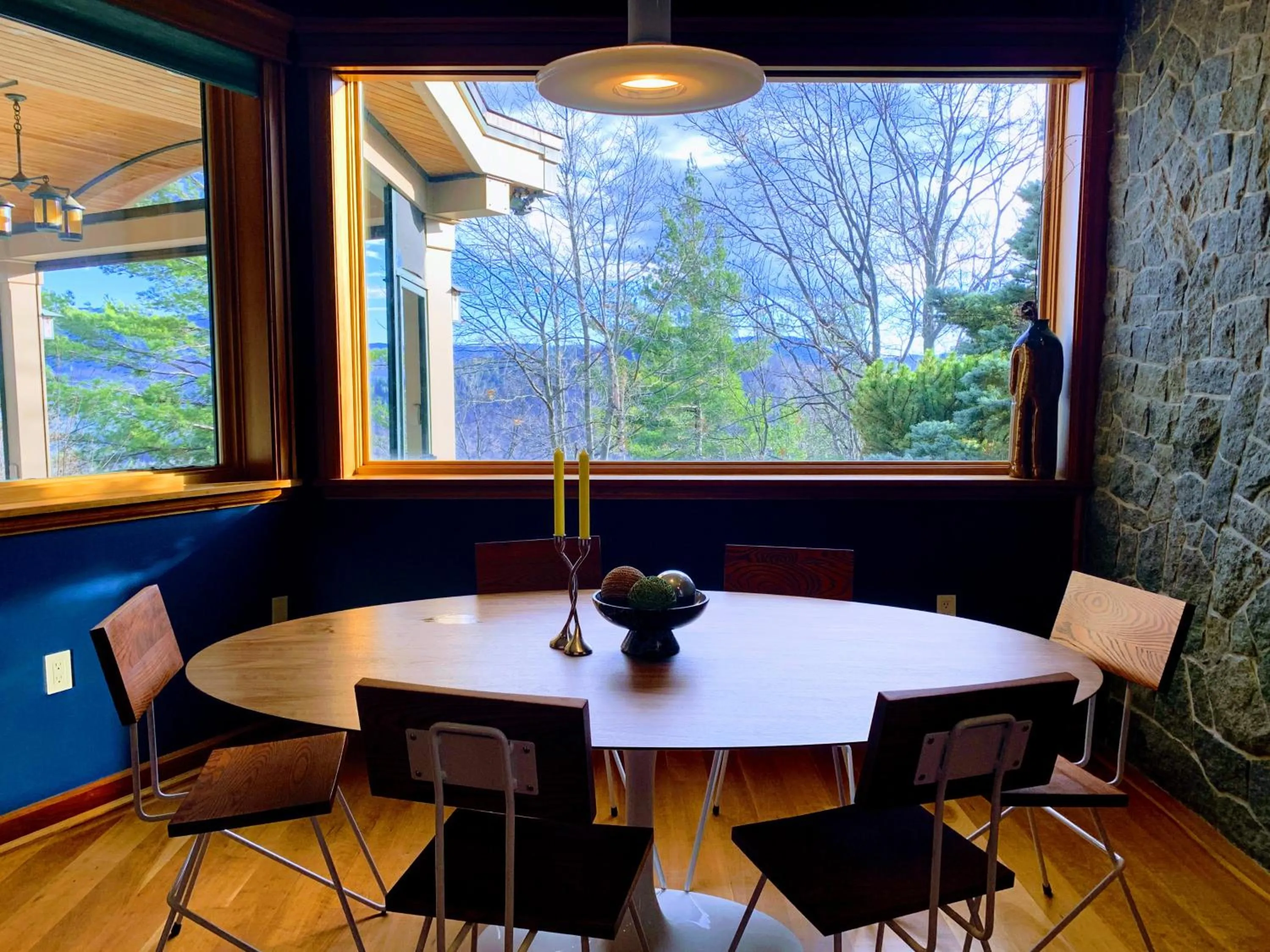Dining area in NewVida Preserve
