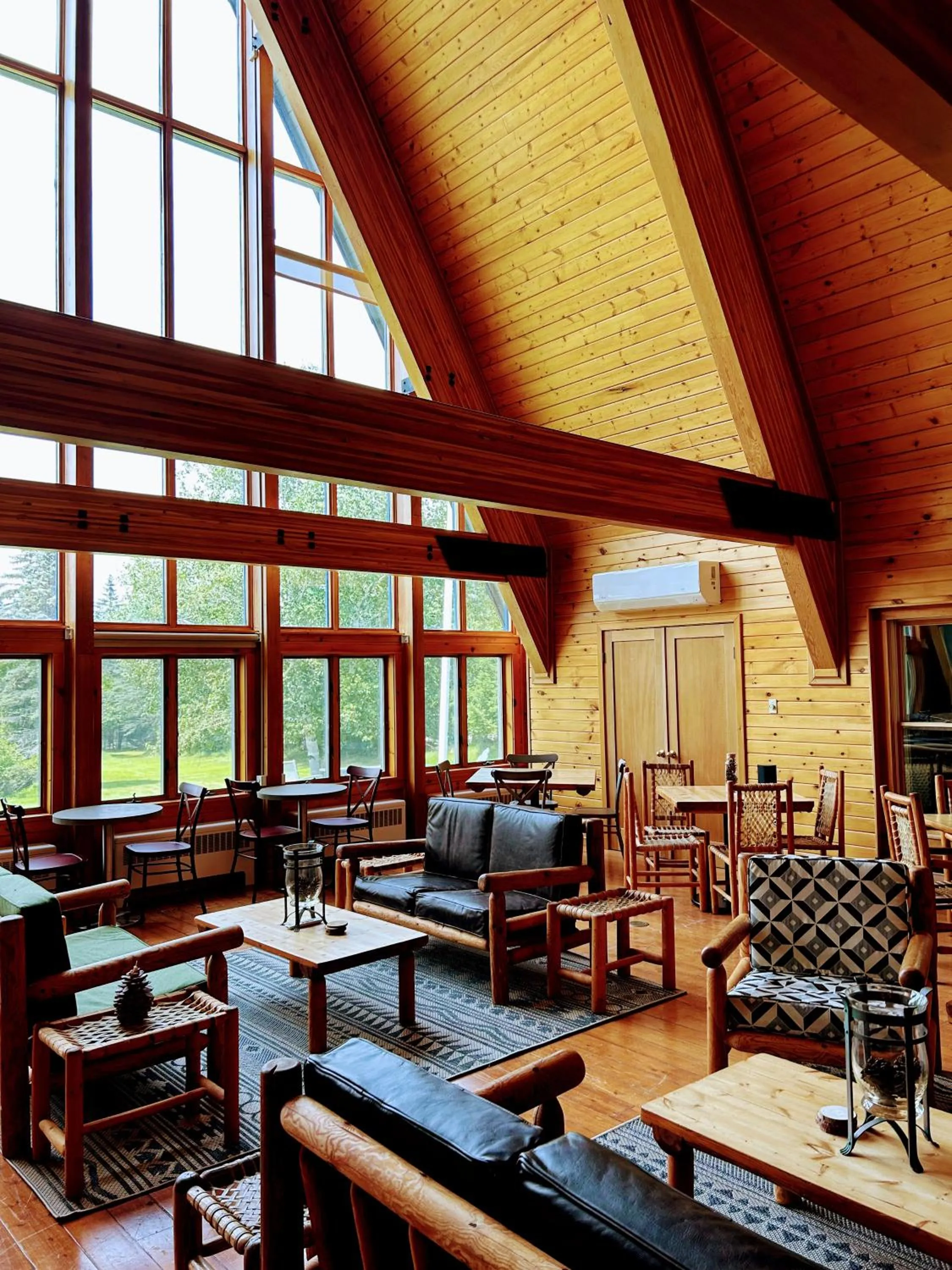 Restaurant/places to eat in NewVida Preserve