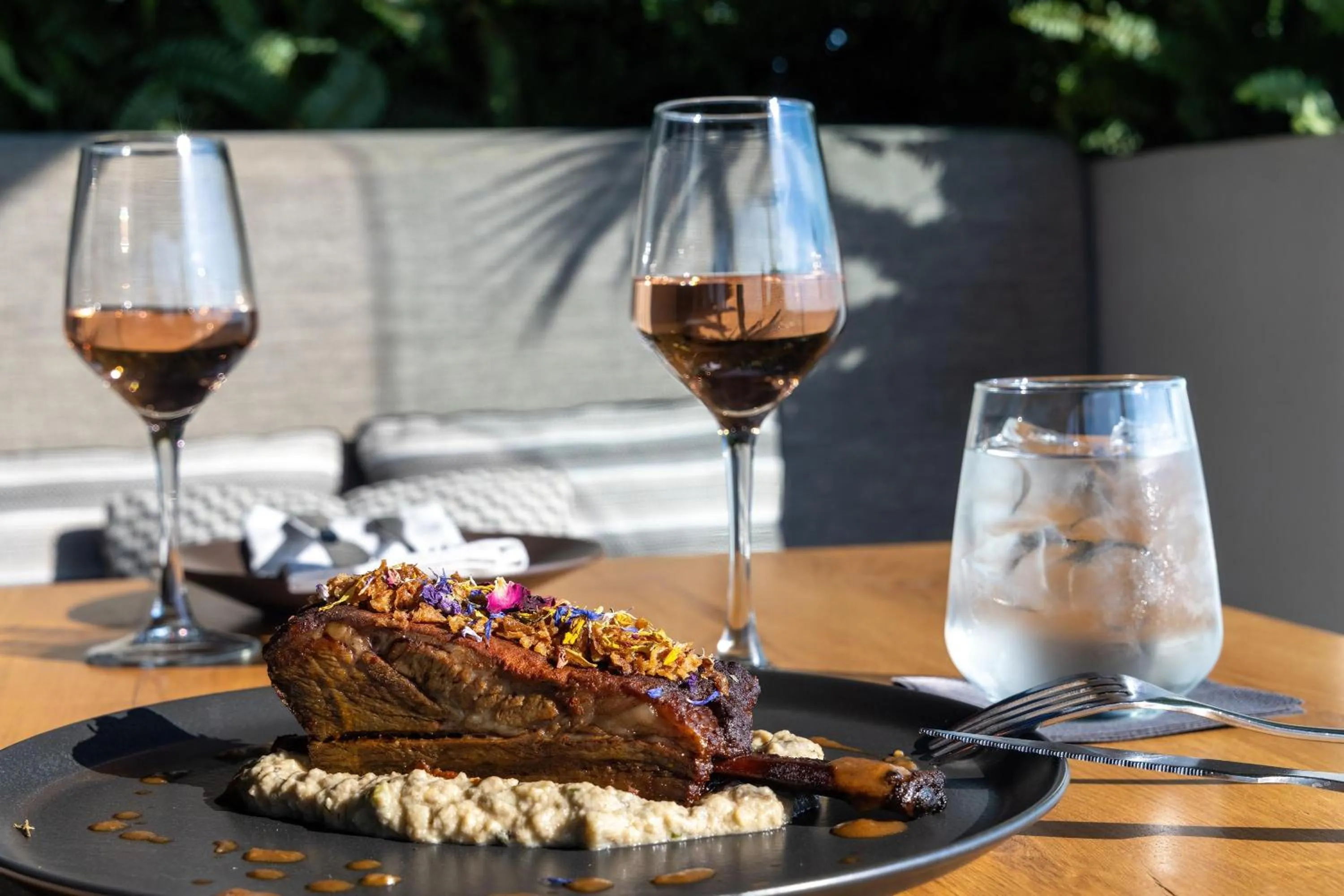 Restaurant/places to eat in The Stanley