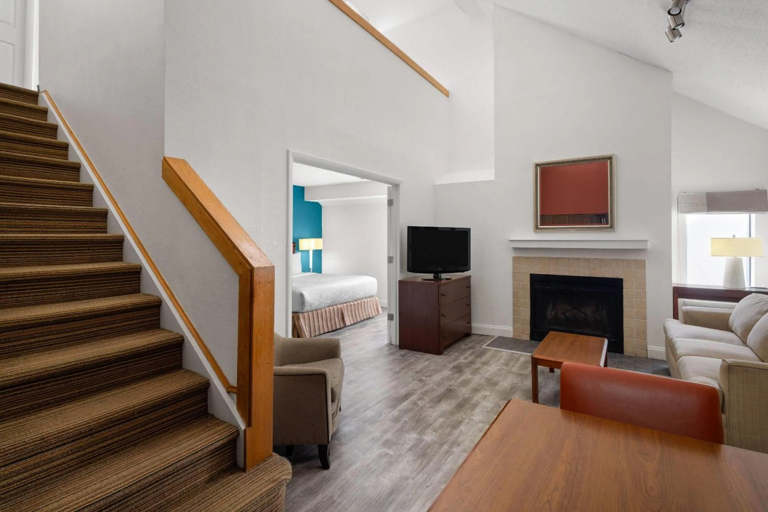 Photo of the whole room in Tysons Corner Suites, A Baymont by Wyndham