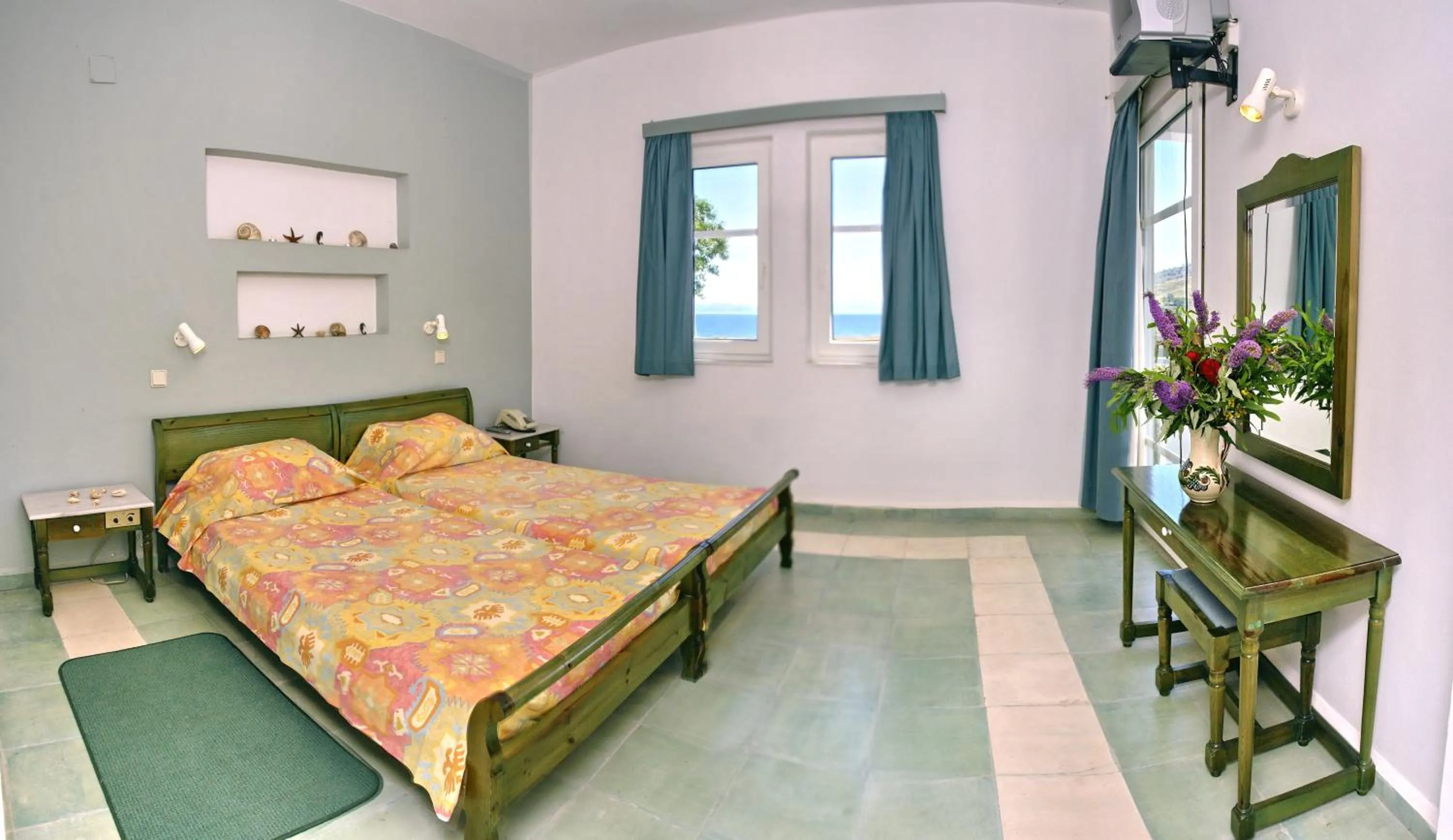 Day, Bed in Panselinos Hotel