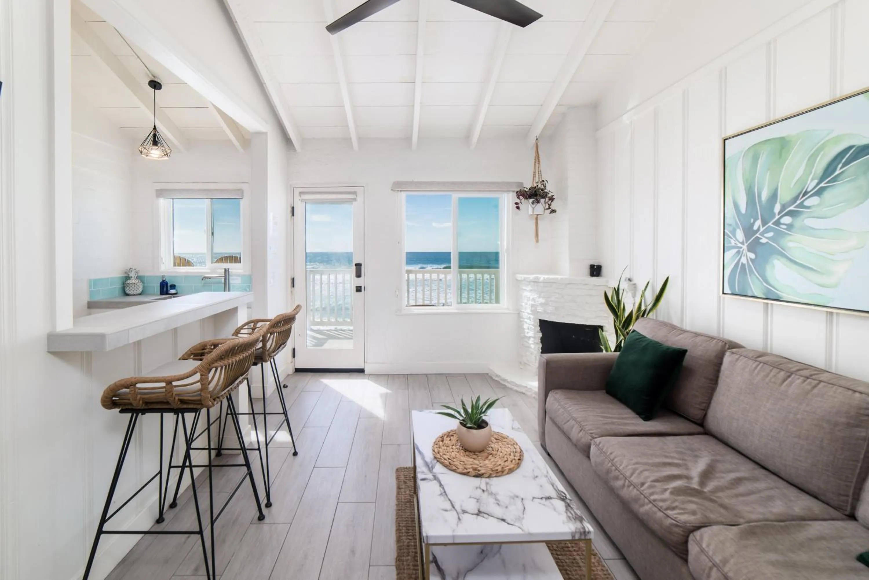 Living room in Pacific Villas