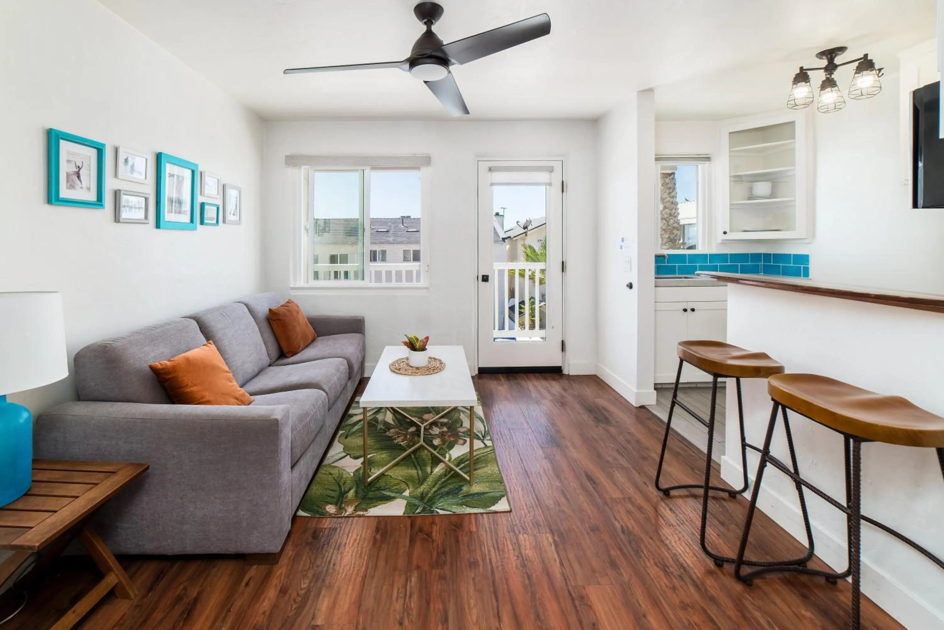 Living room in Pacific Villas