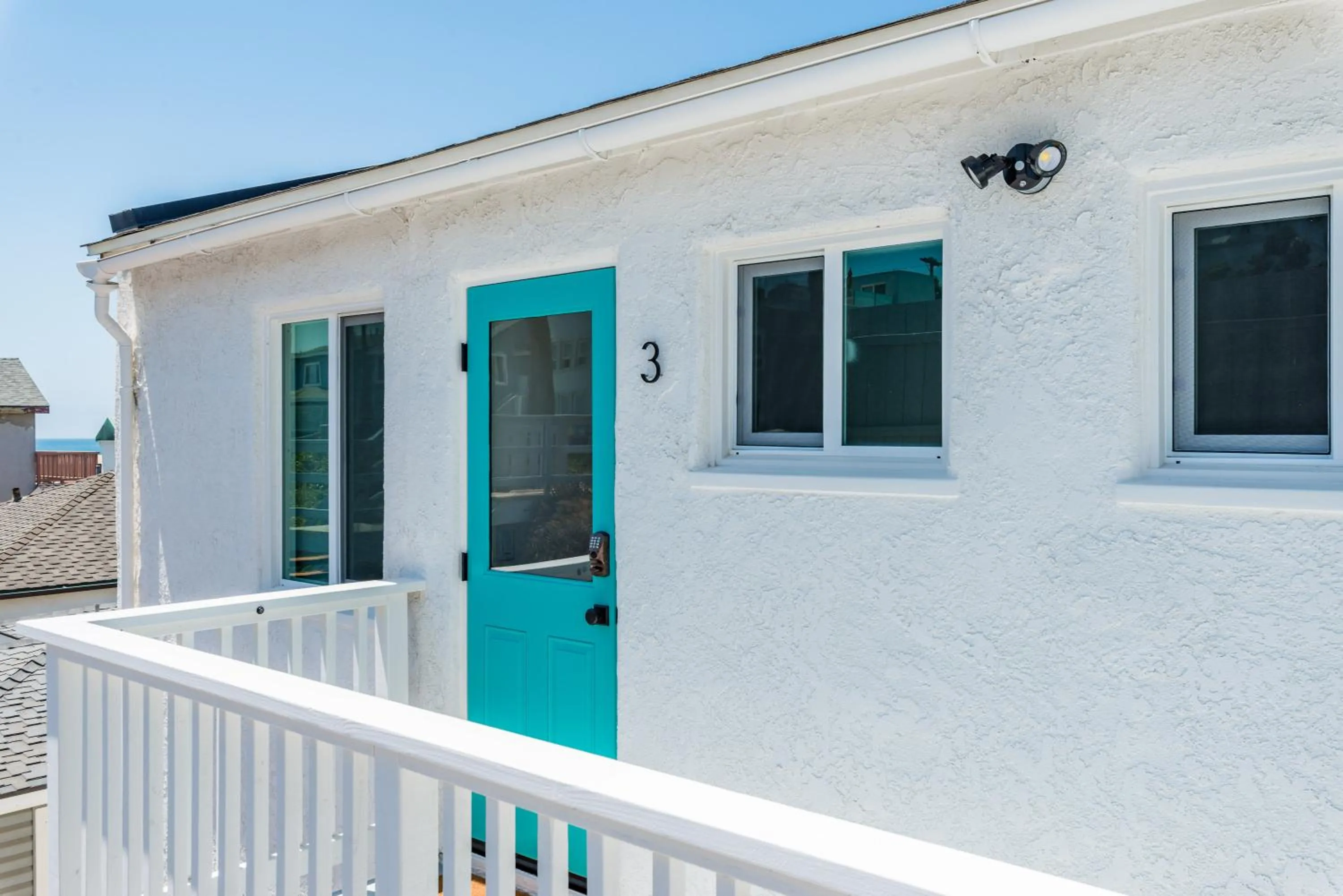 Facade/entrance in Pacific Villas