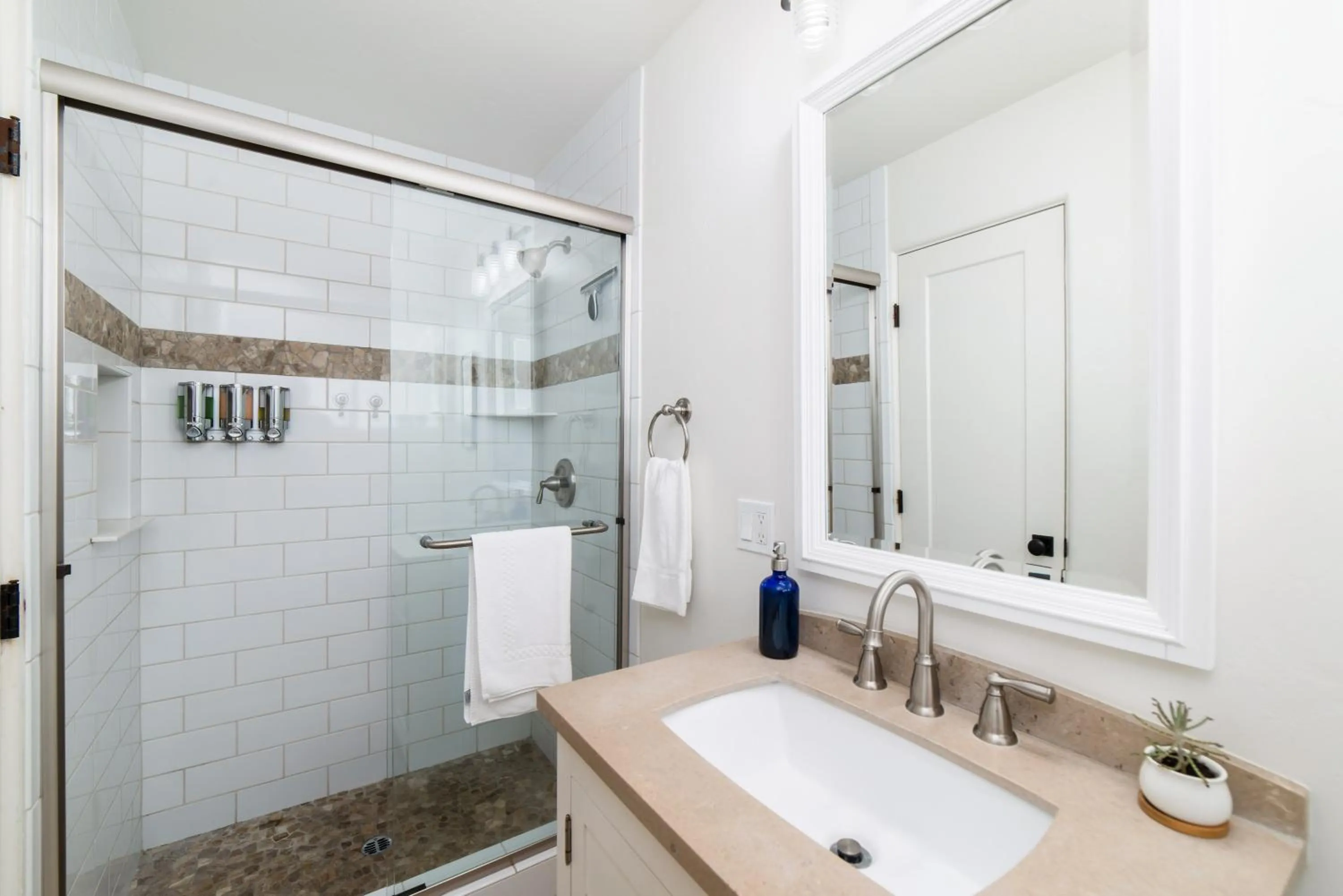 Shower in Pacific Villas