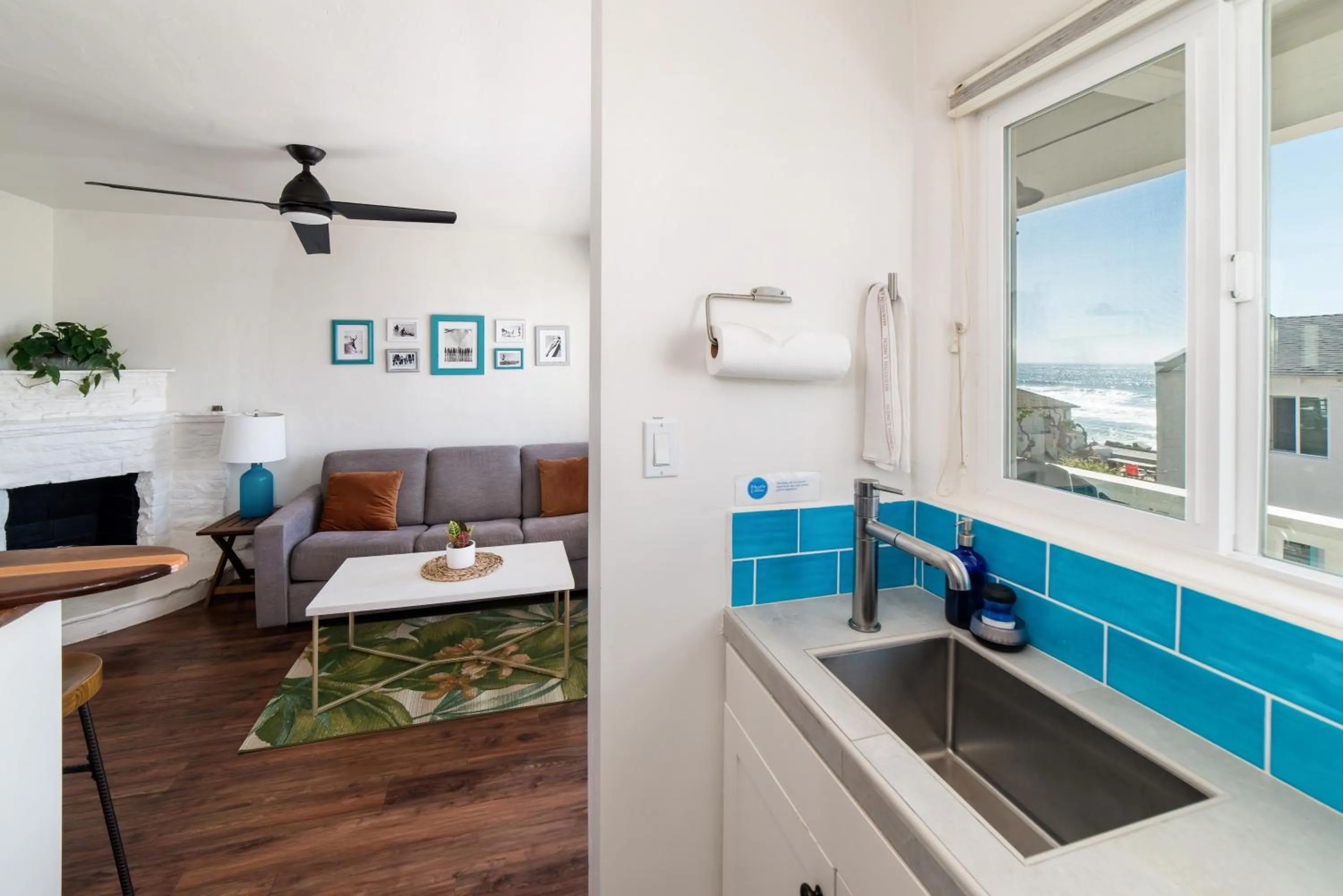Kitchen or kitchenette in Pacific Villas