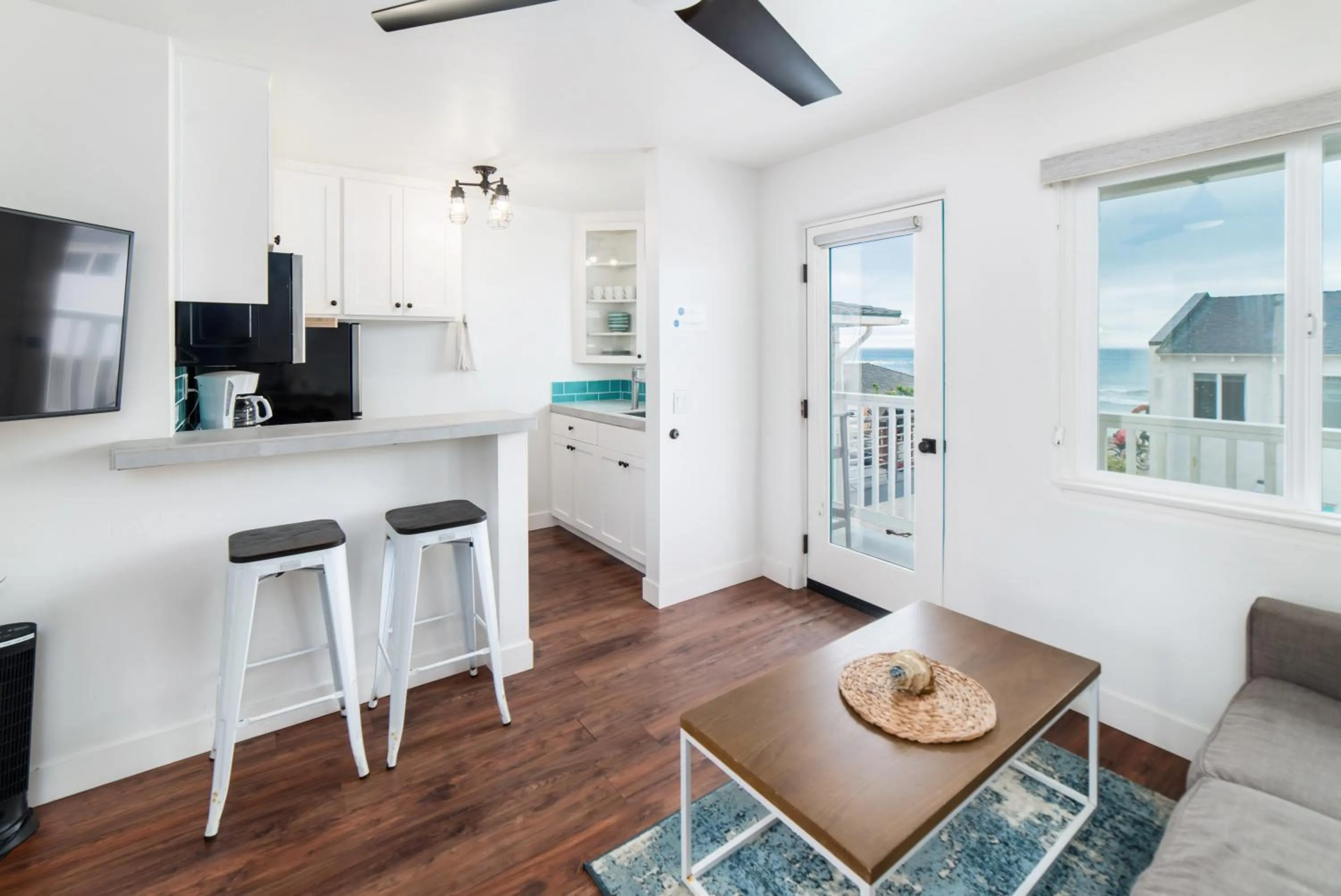 Living room in Pacific Villas