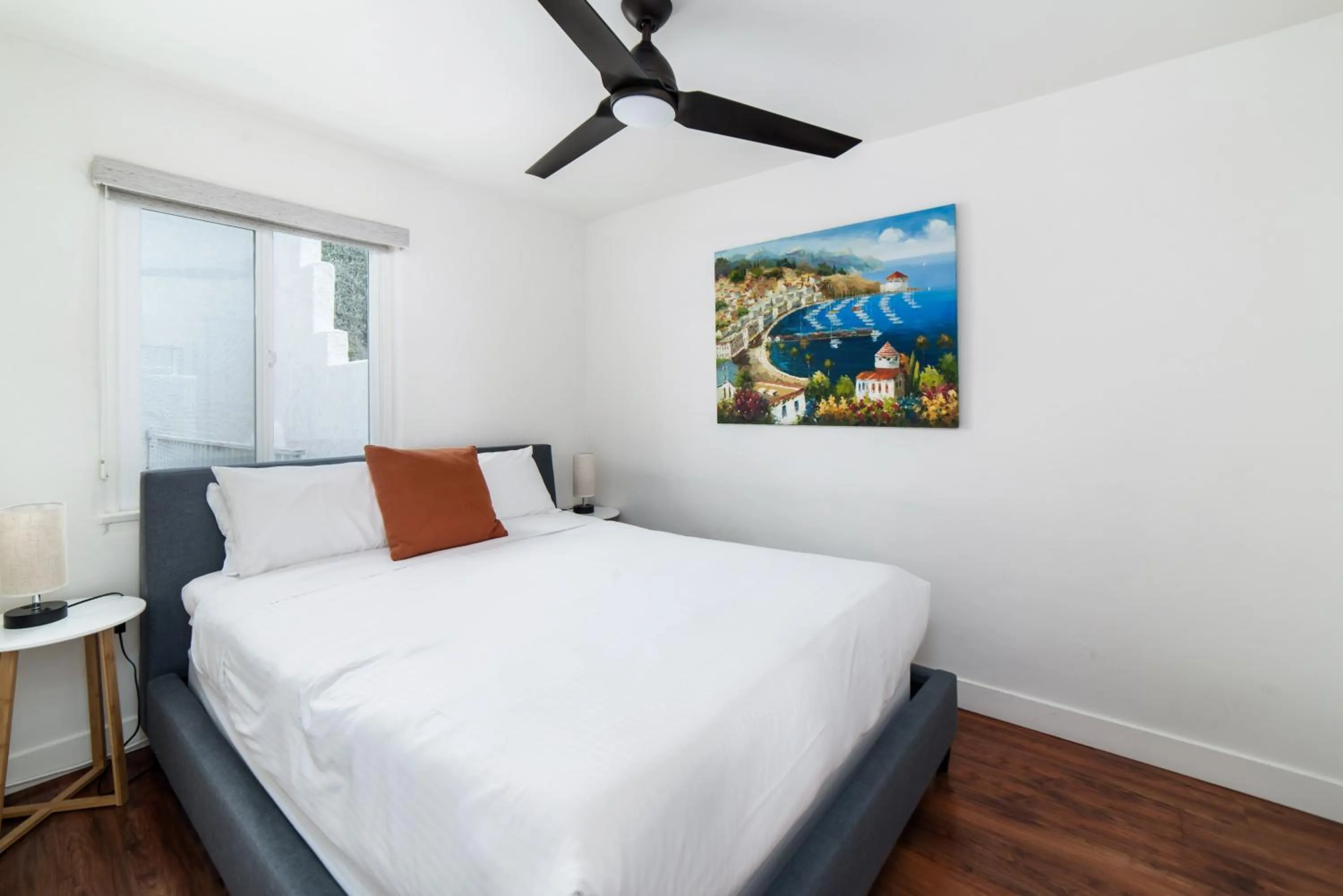 Bedroom, Bed in Pacific Villas