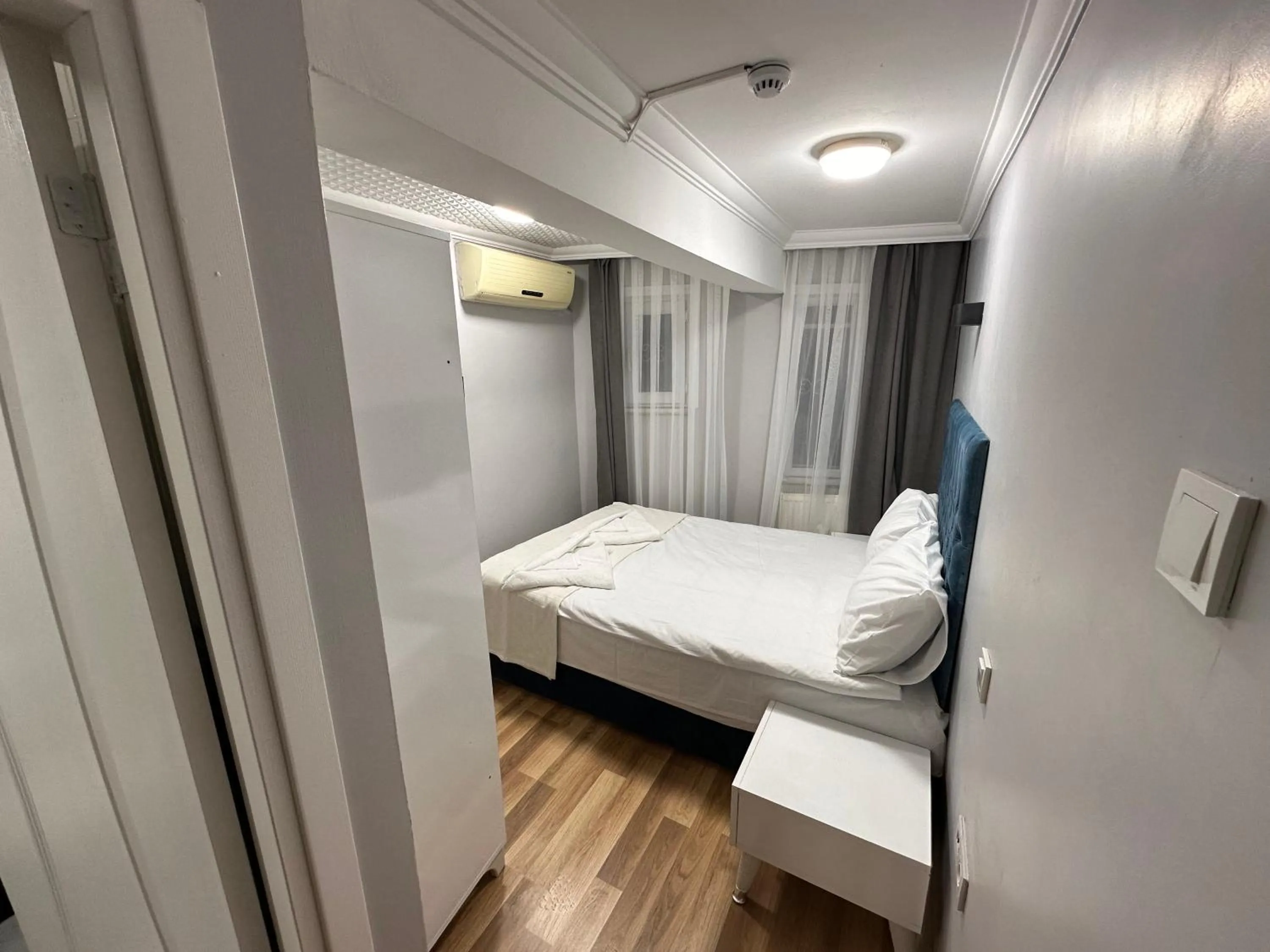 Bed in Asparagus HOTEL & SUITES OLD CITY