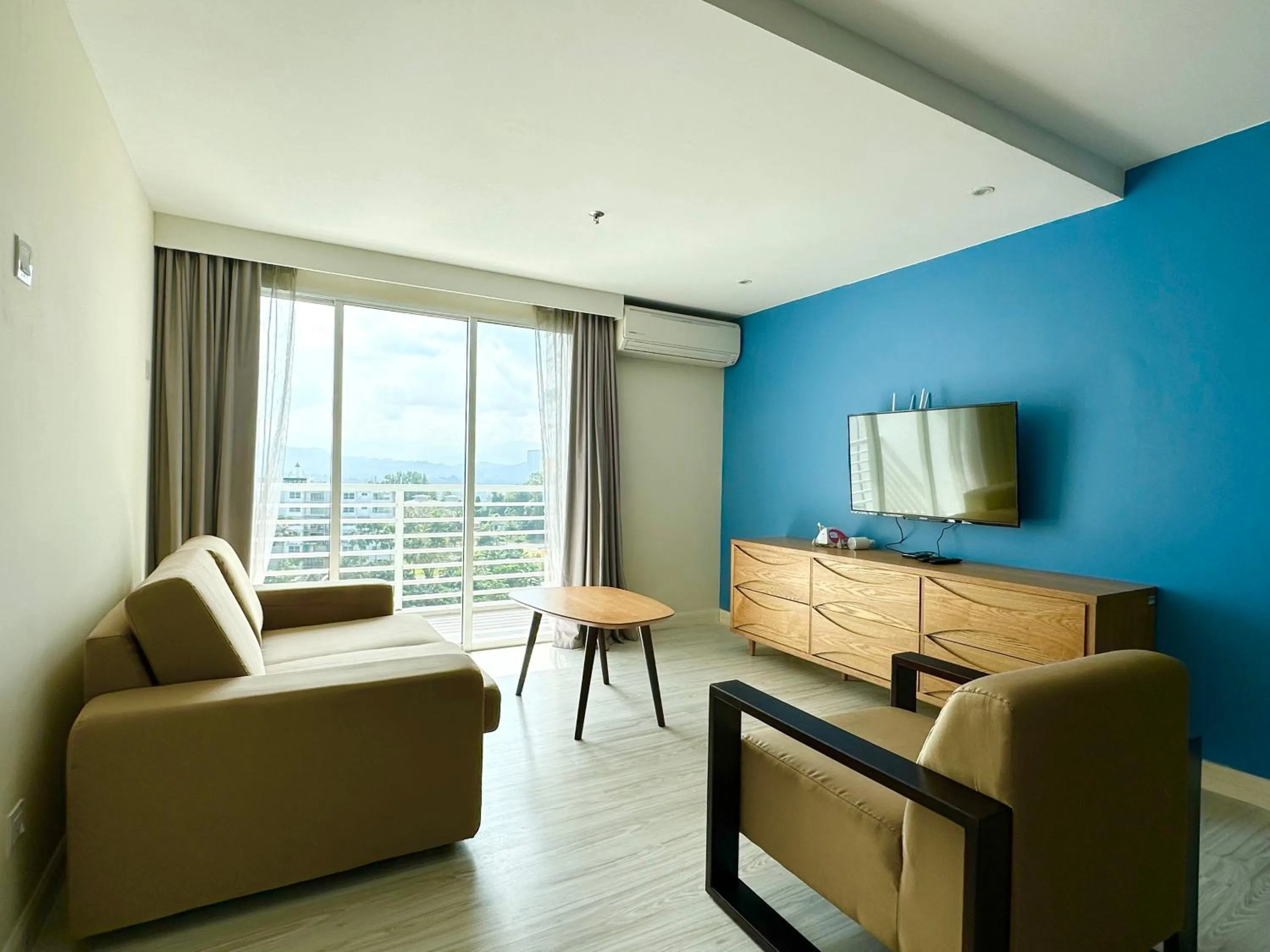 TV and multimedia in M Centro City Centre @ Gaya Street by Sunset Seaview Vacation Condos