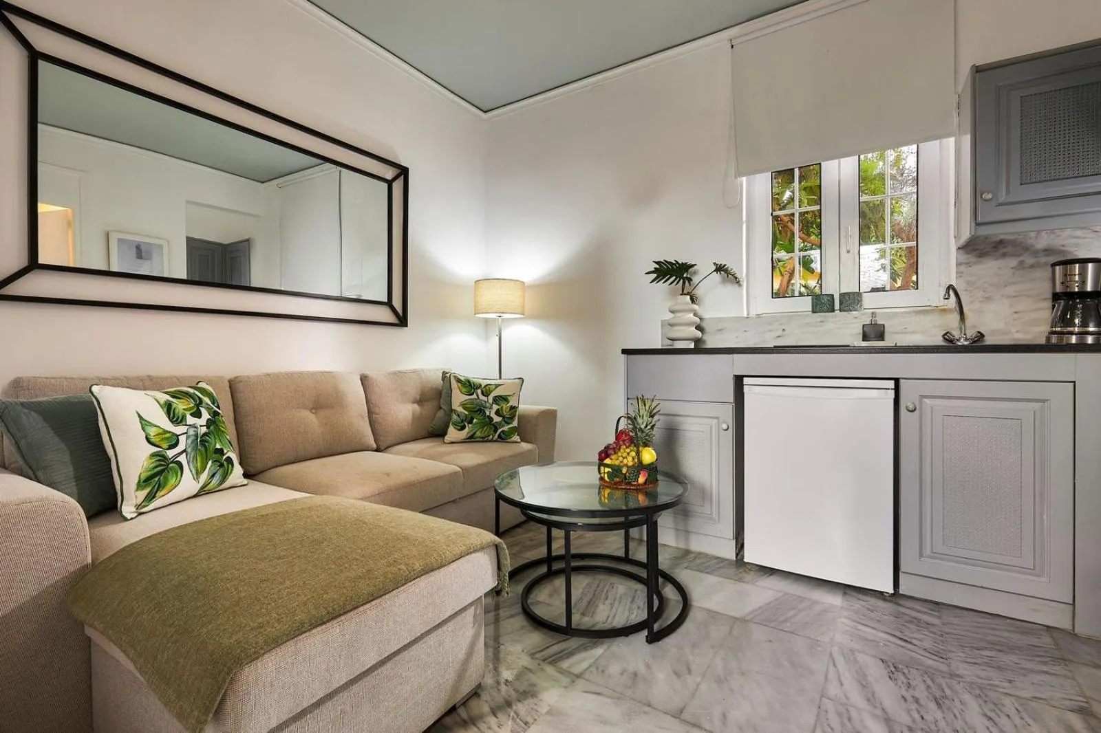 Seating area in Futura Hotel