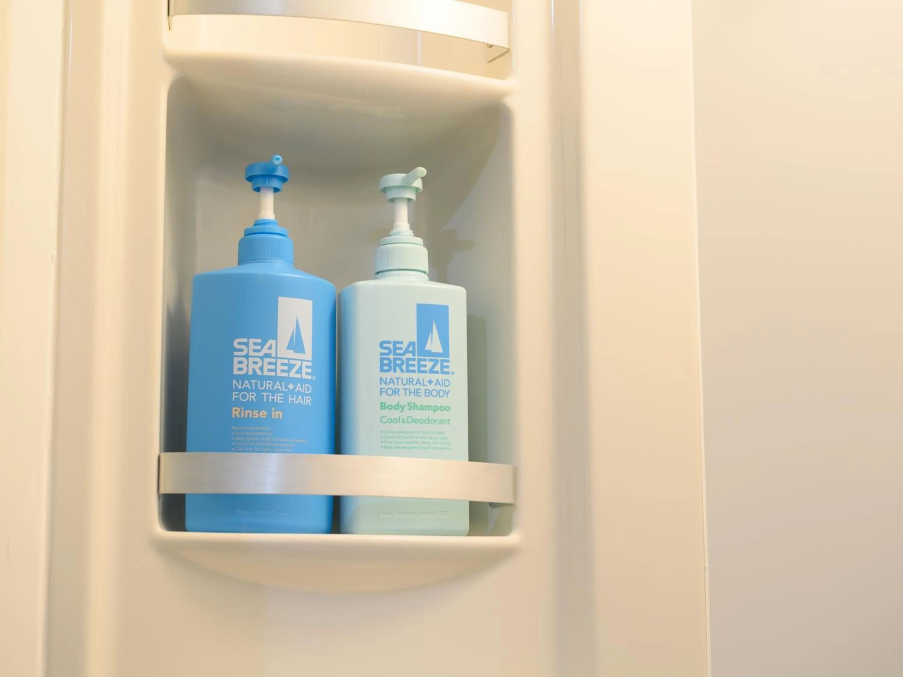 Shower in カプセルイン笠懸 男性専用 Capsule Inn Kasakake Male Only