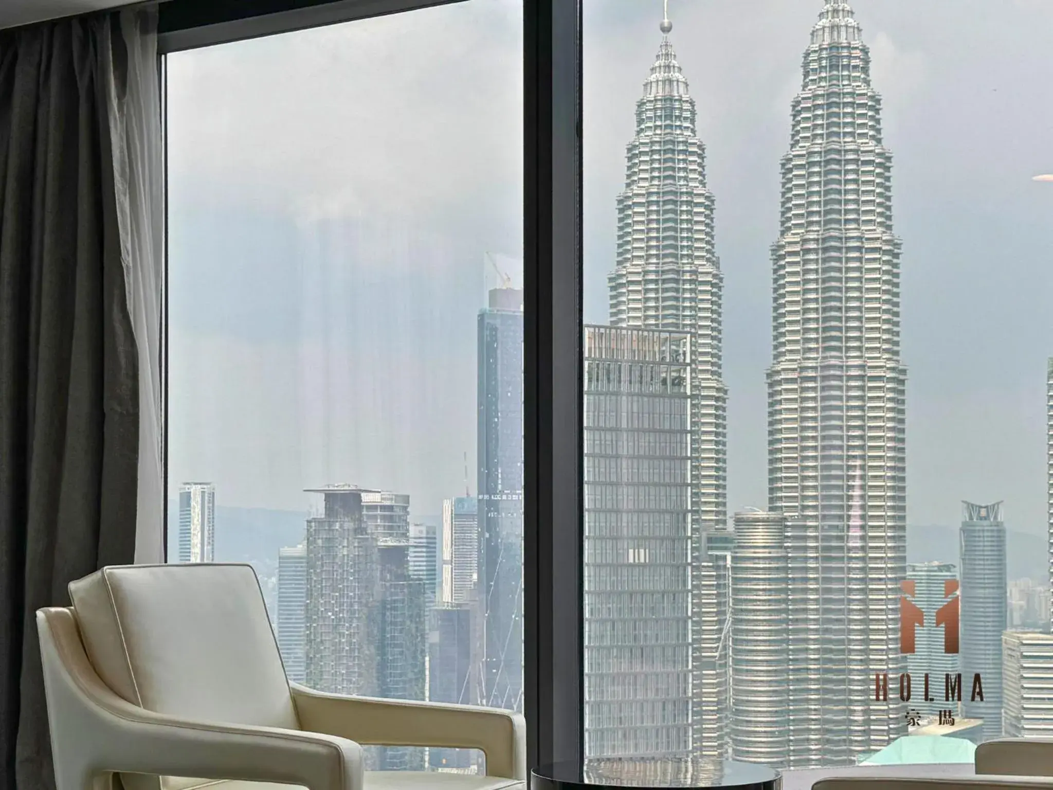 Three-Bedroom Apartment with View in The Platinum 2 Kuala Lumpur by HOLMA Three-Bedroom Apartment with View in The Platinum 2 Kuala Lumpur by HOLMA