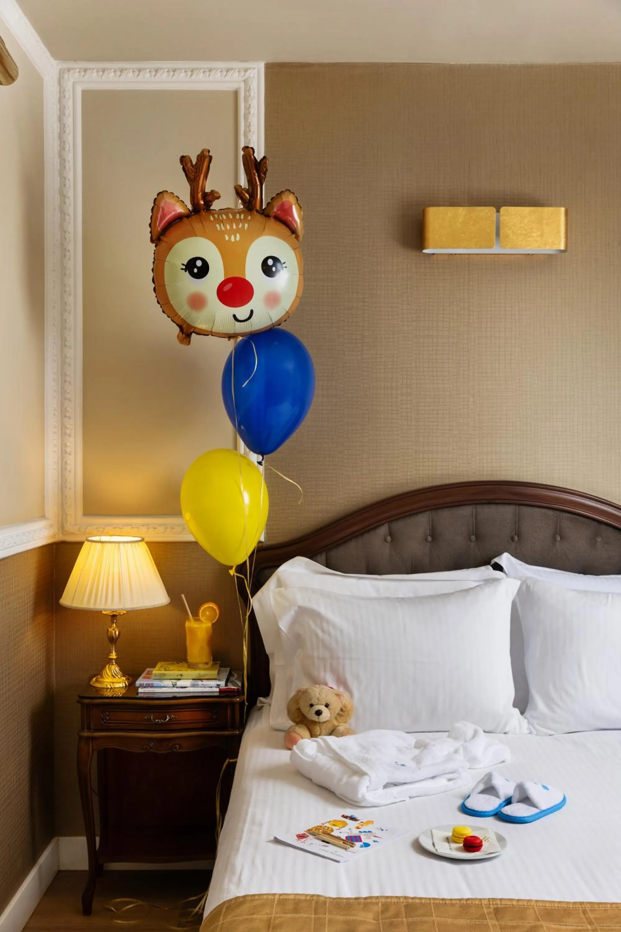 Bed in Mediterranean Palace