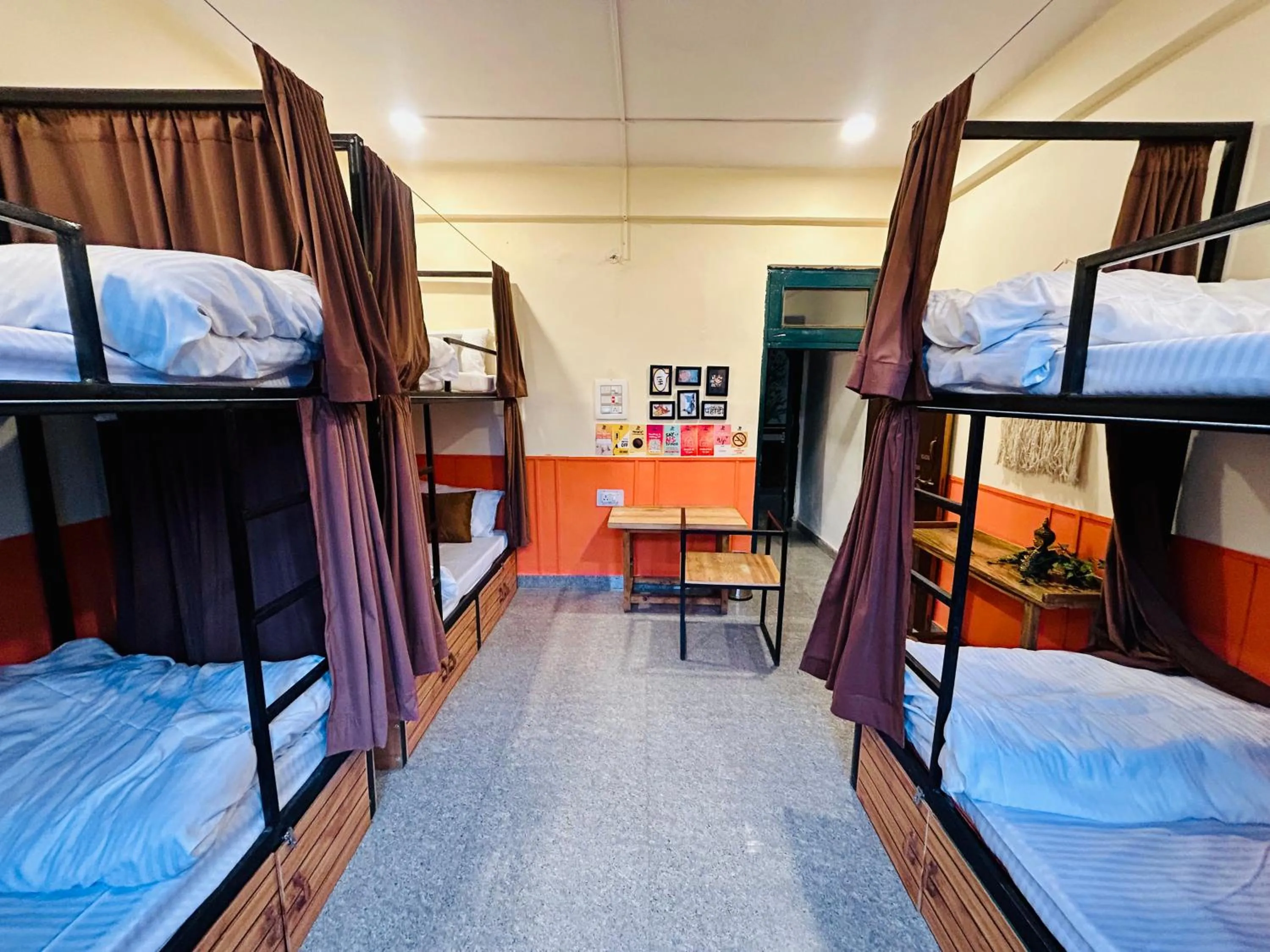 bunk bed, Bed in Kasol Hostel
