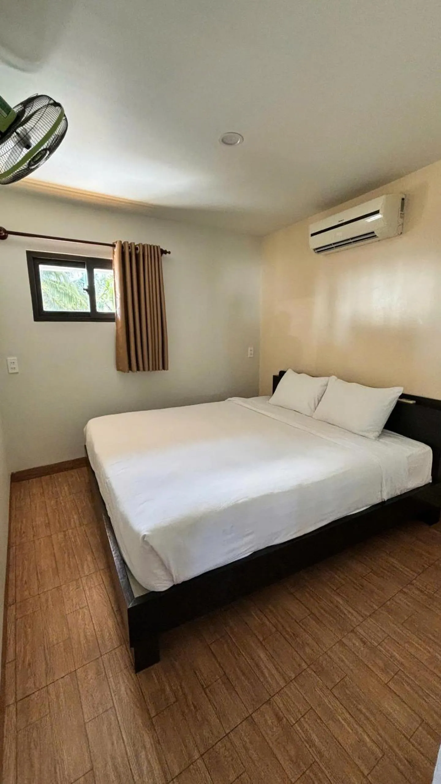 Bedroom, Bed in Mi Nhon Em Hotel Muine