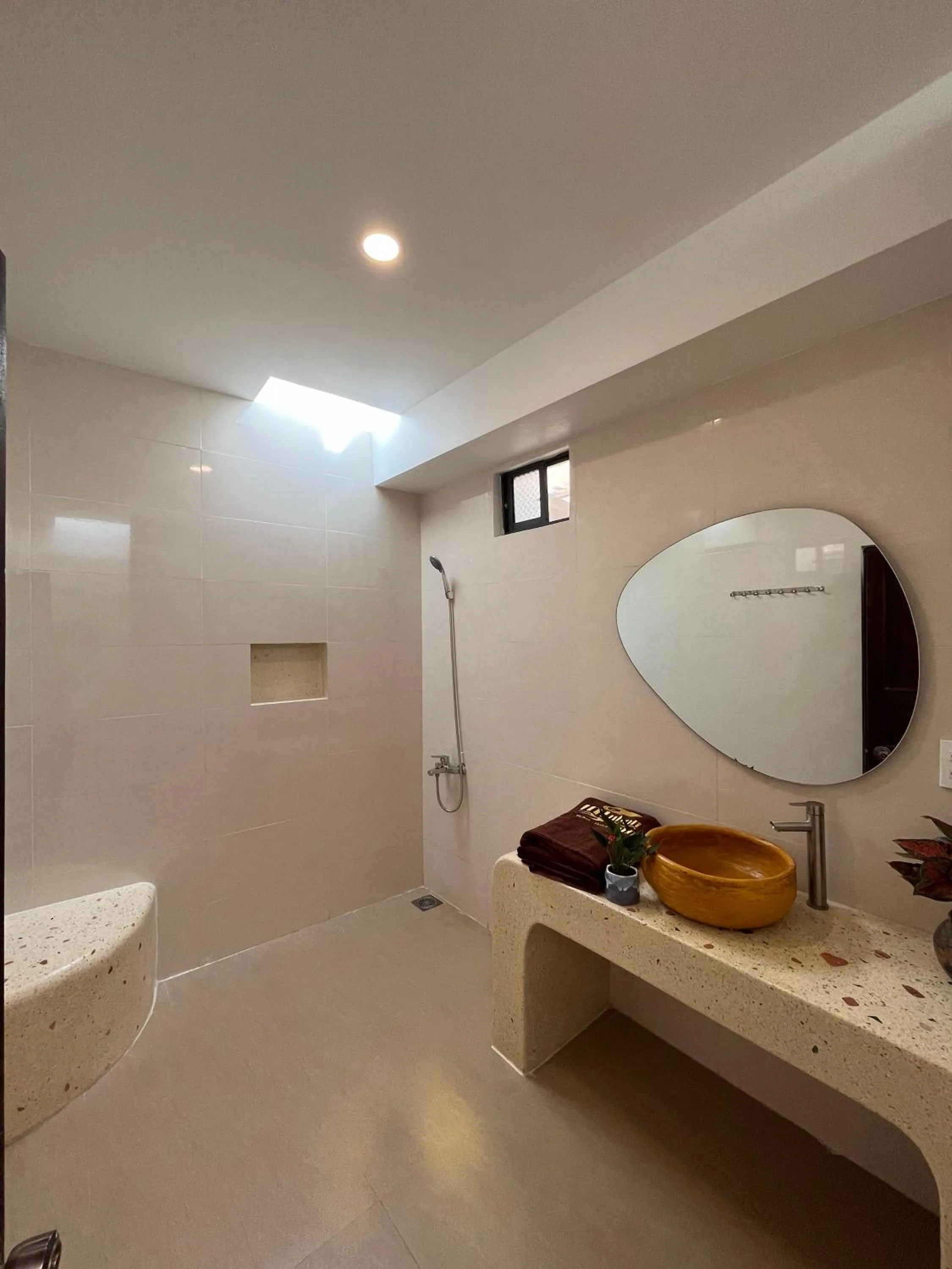 Bathroom in Mi Nhon Em Hotel Muine