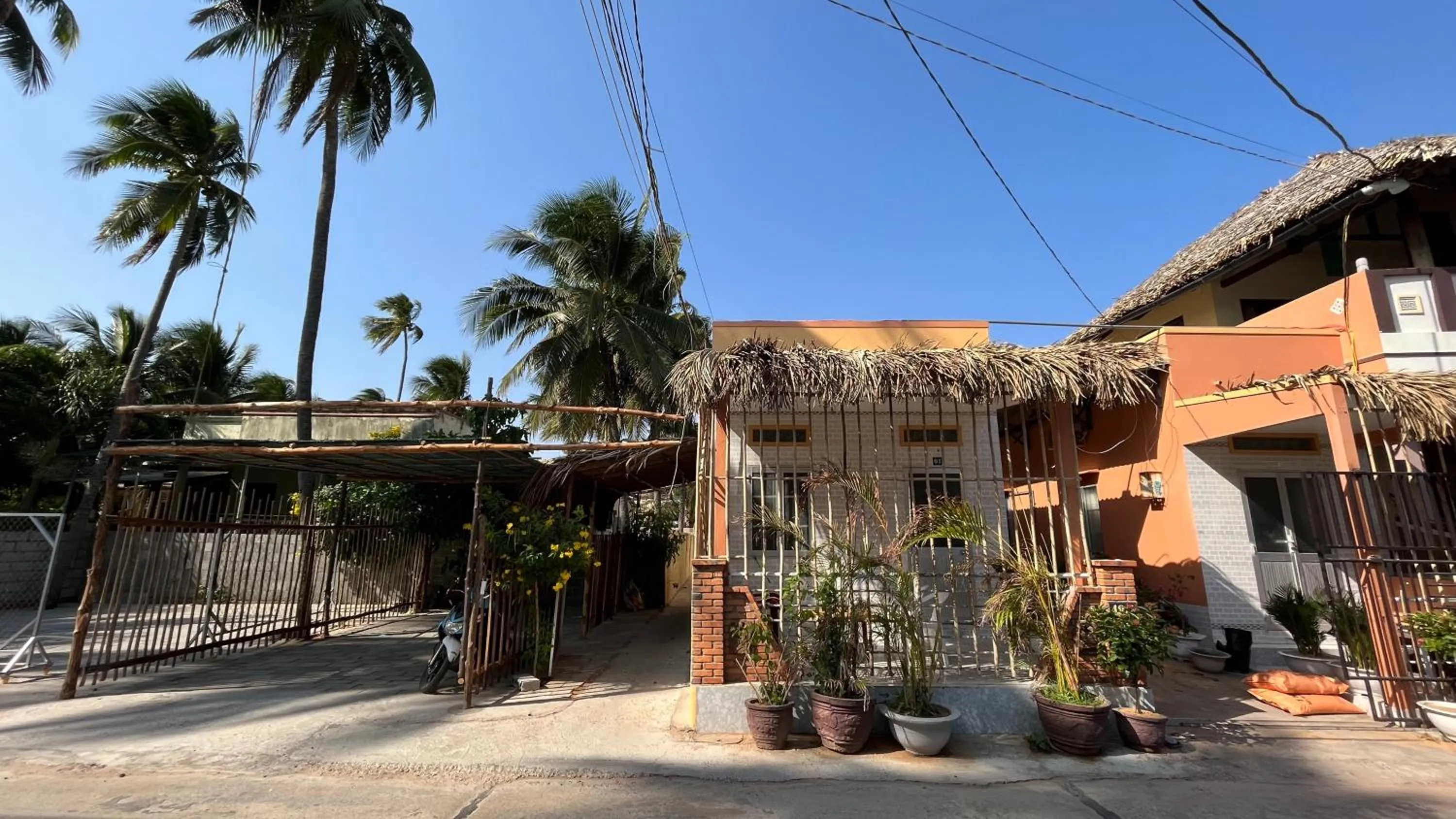 Street view in Mi Nhon Em Hotel Muine