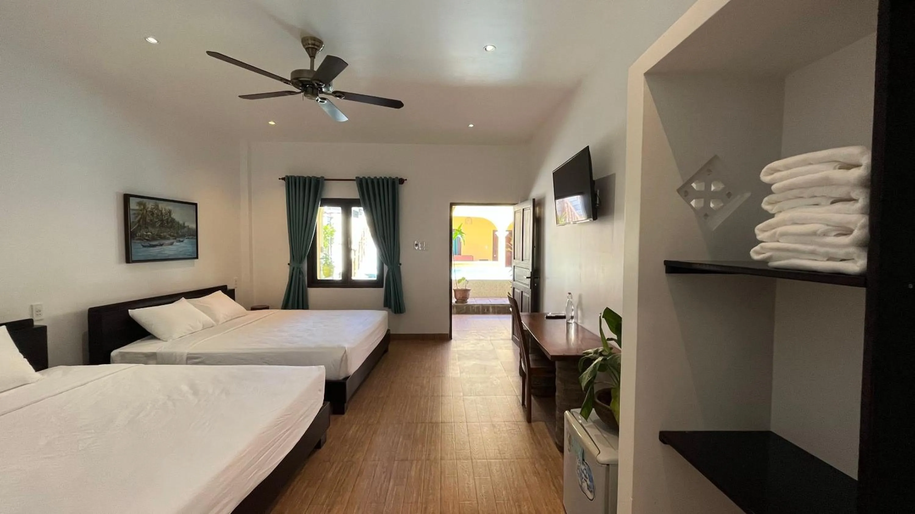 Bed in Mi Nhon Em Hotel Muine