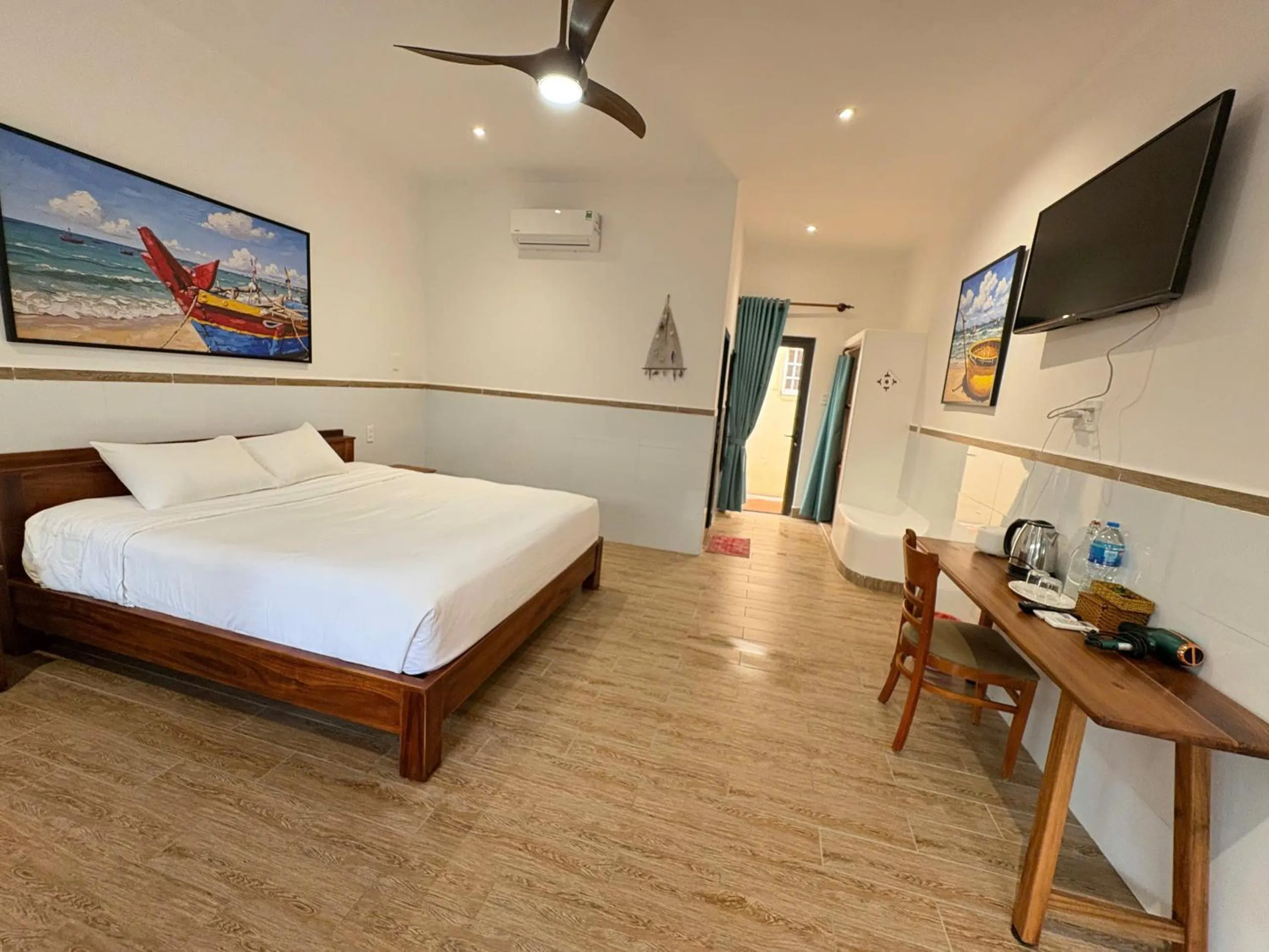 Bed in Mi Nhon Em Hotel Muine