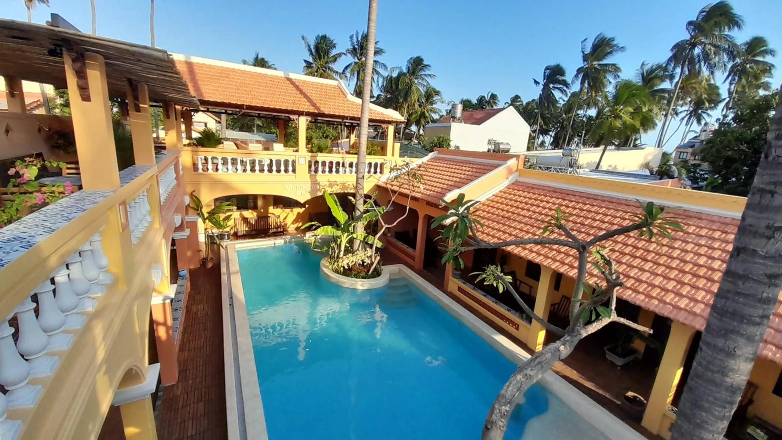 Swimming pool in Mi Nhon Em Hotel Muine