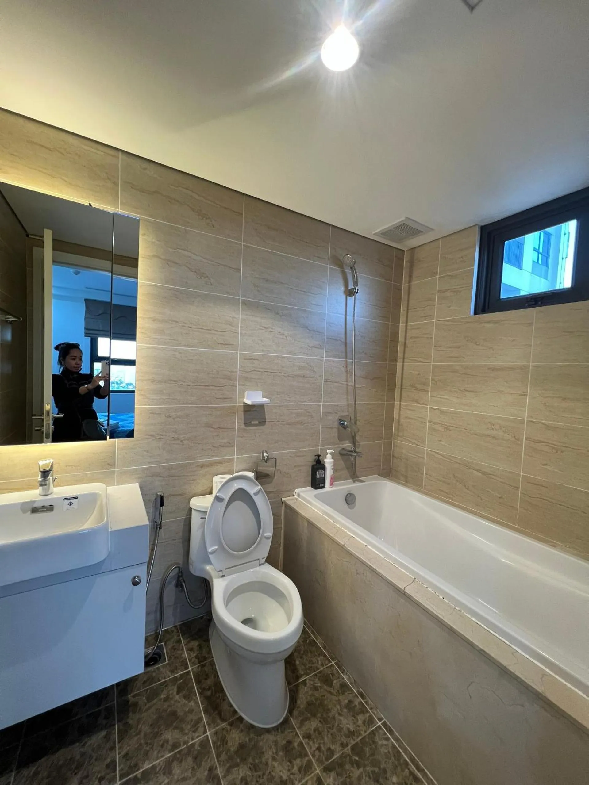 Vinhomes D'Capital - 119 Trần Duy Hưng-Trung Hoà-Cầu Giấy