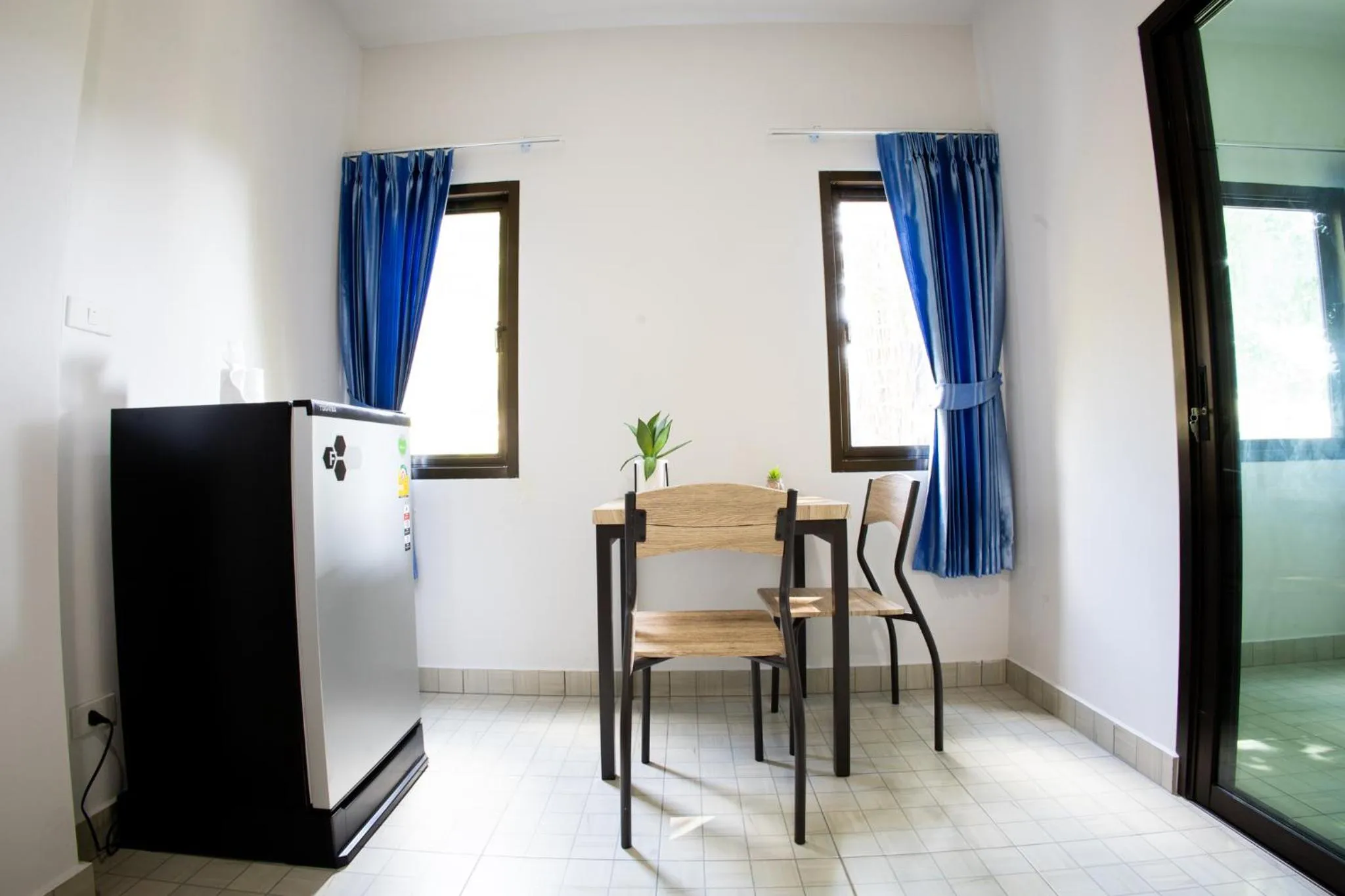 Seating area in Grand View Premium