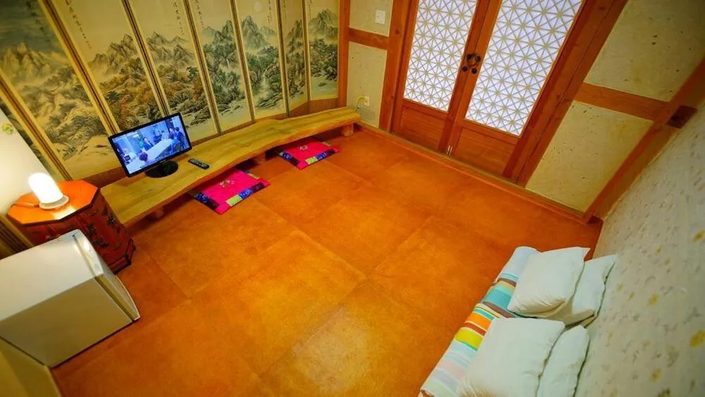 Kumwondang Jeonju Hanokstay