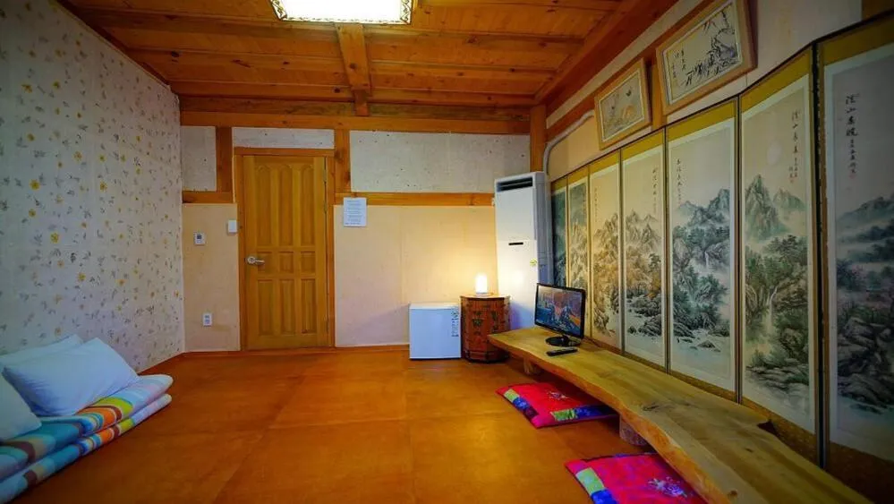 Kumwondang Jeonju Hanokstay