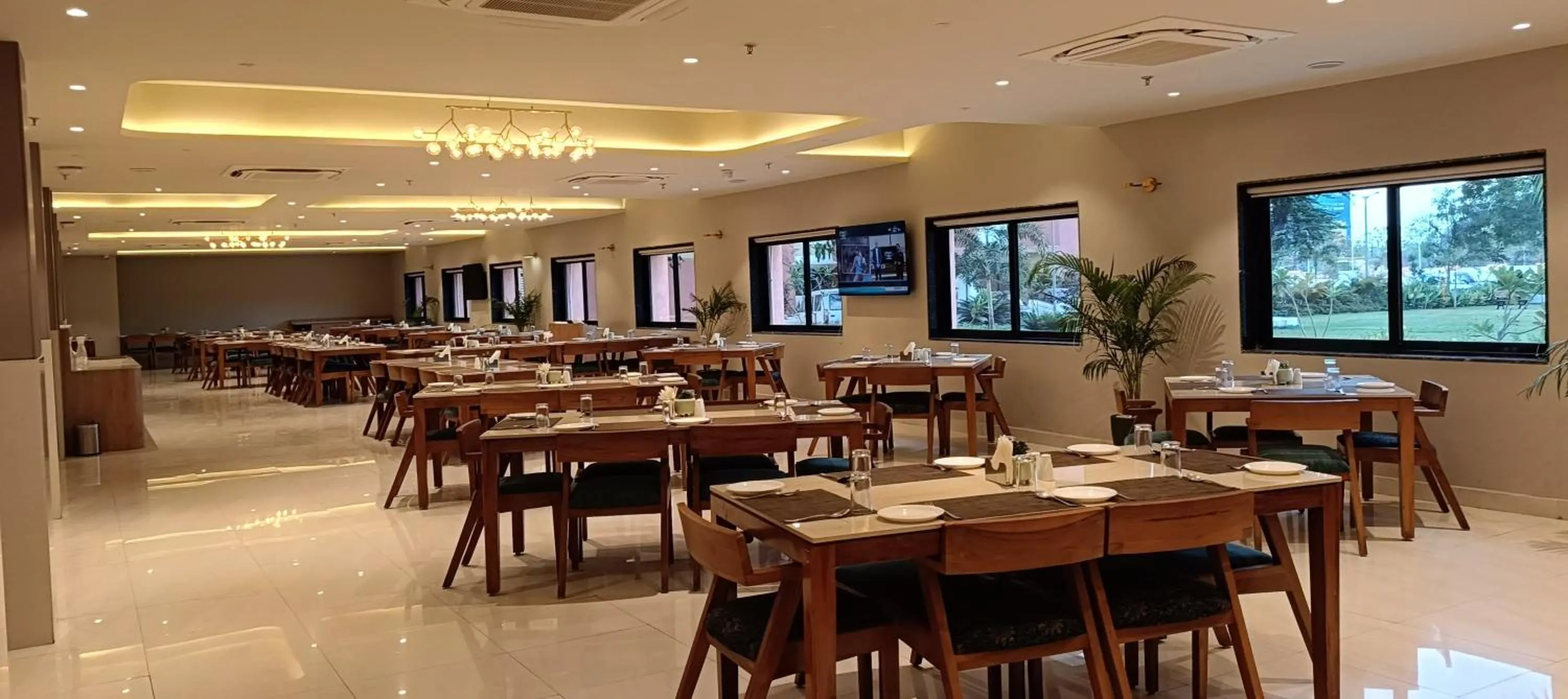 Restaurant/places to eat in Fortune Statue Of Unity, Ekta Nagar - Member ITC Hotels' Group