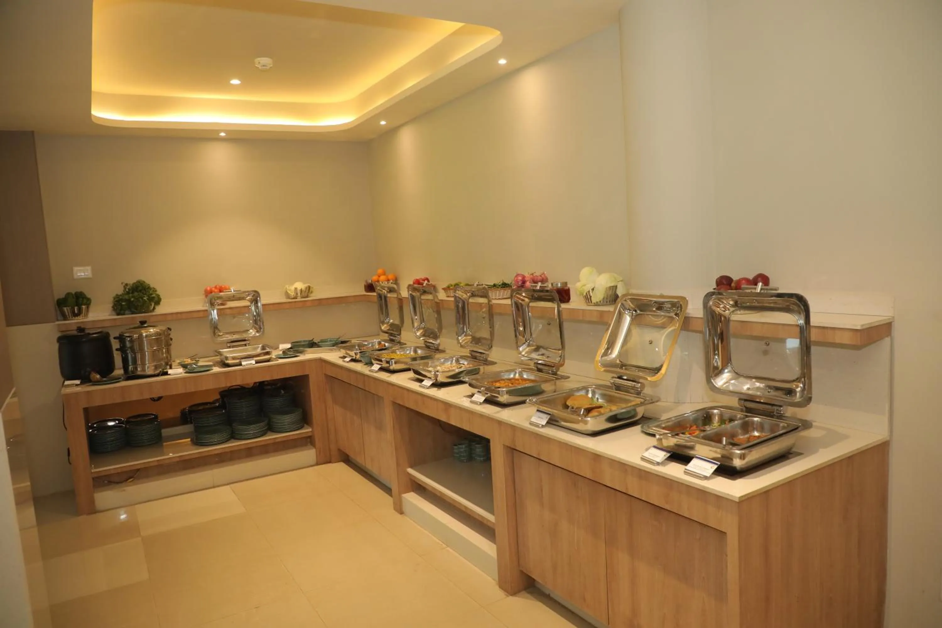 Kitchen or kitchenette in Fortune Statue Of Unity, Ekta Nagar - Member ITC Hotels' Group