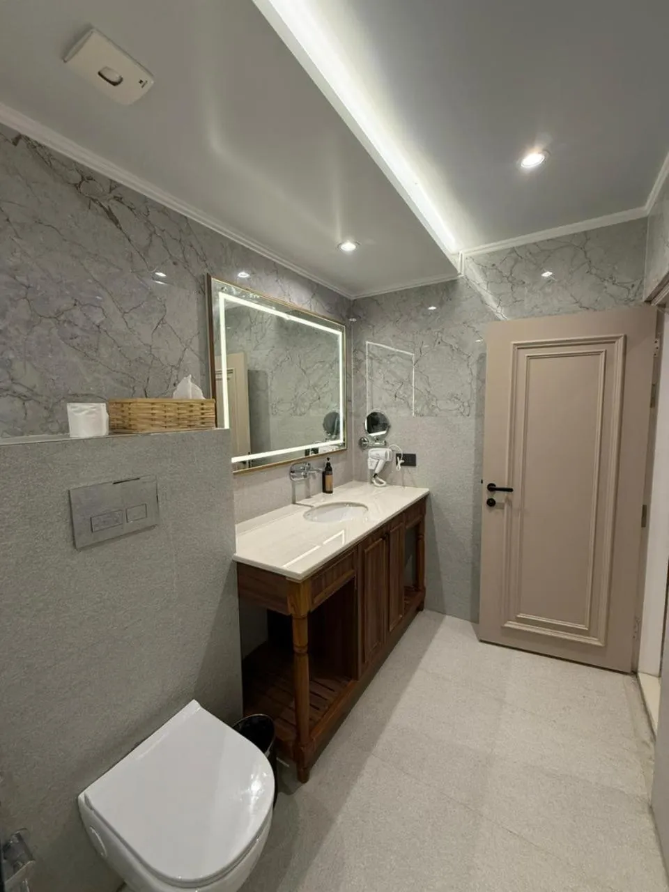 Bathroom in The Lanswood Estate
